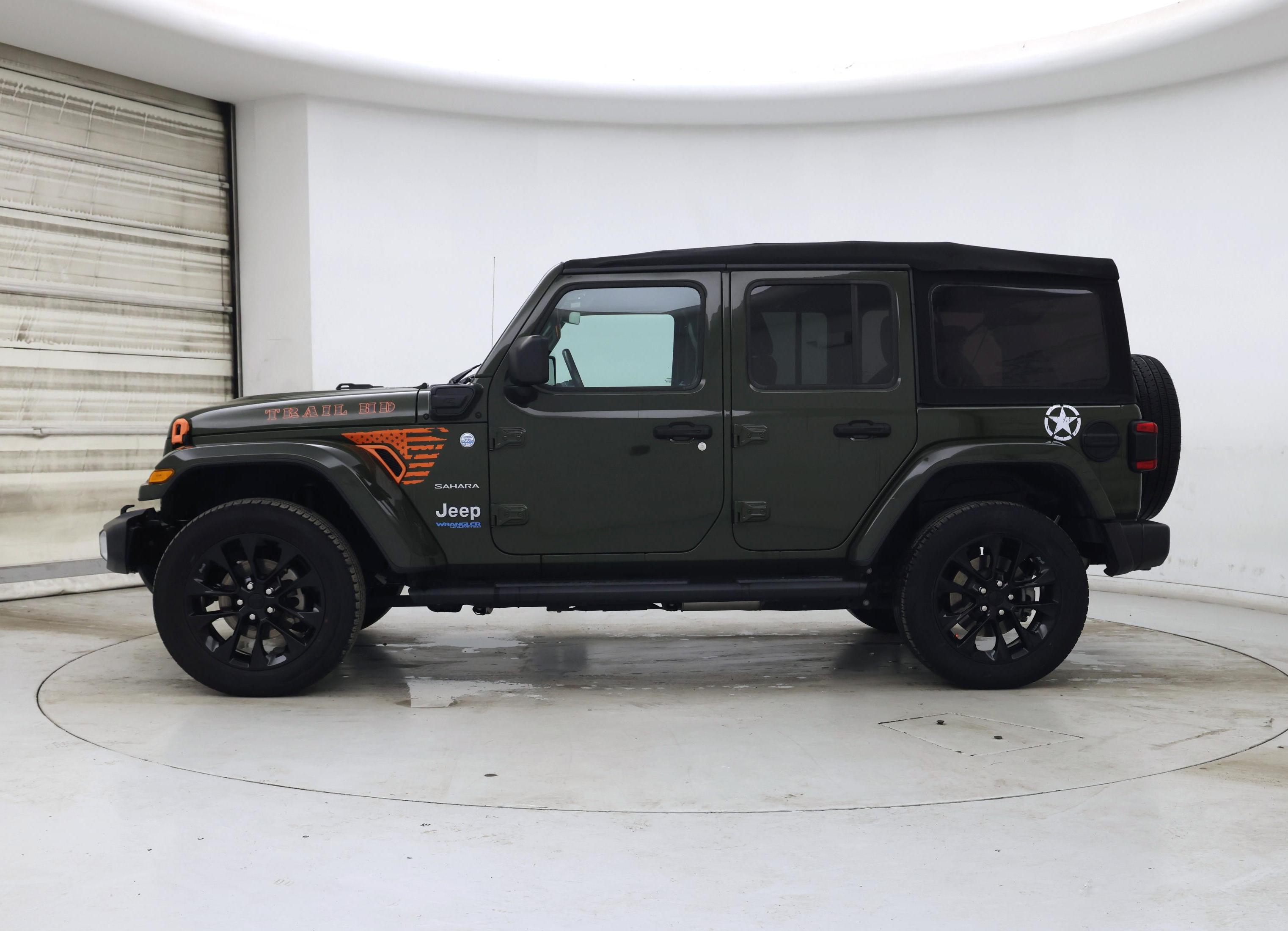 Thumbnail: 2021 Jeep Wrangler - 3