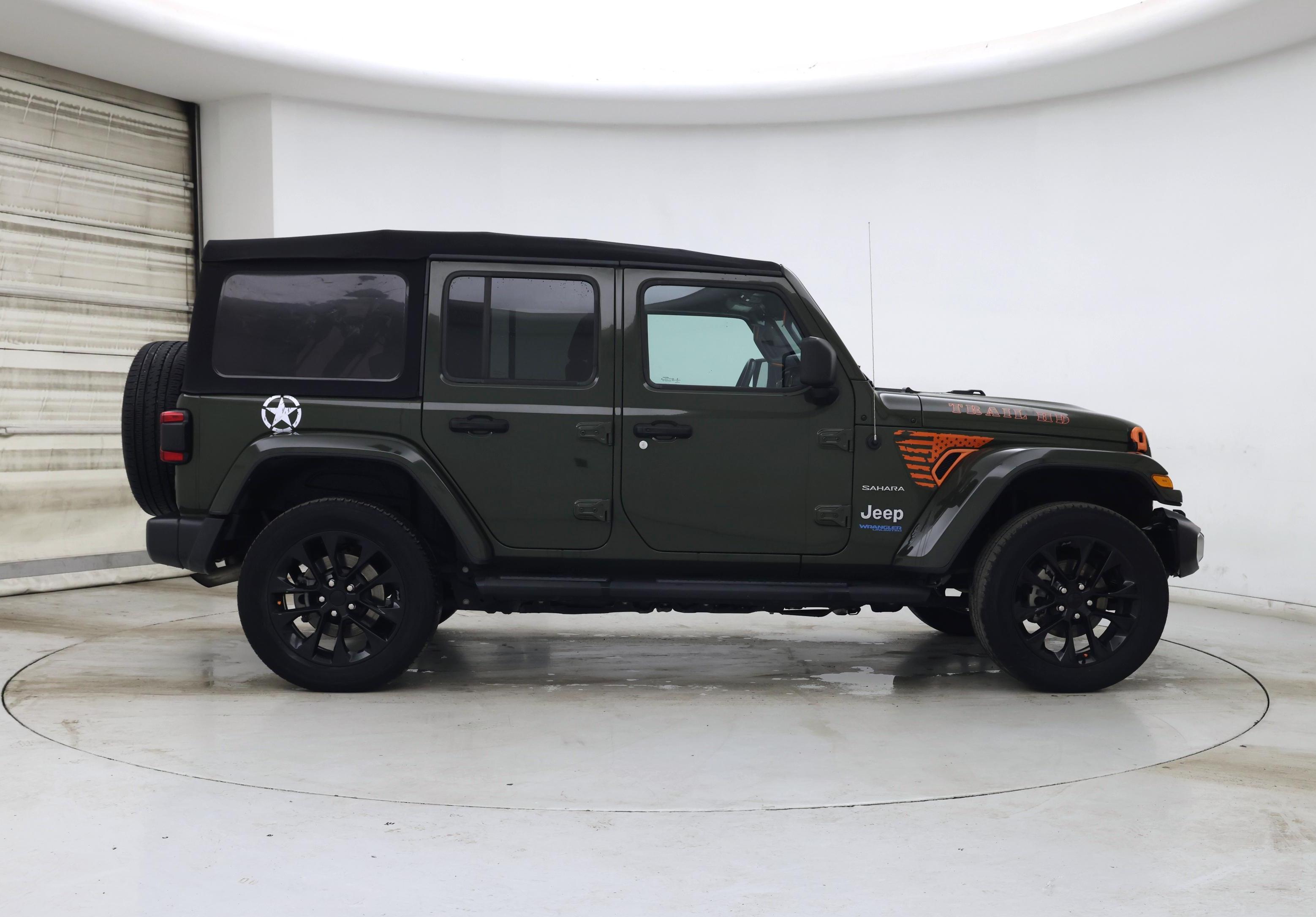 Thumbnail: 2021 Jeep Wrangler - 7