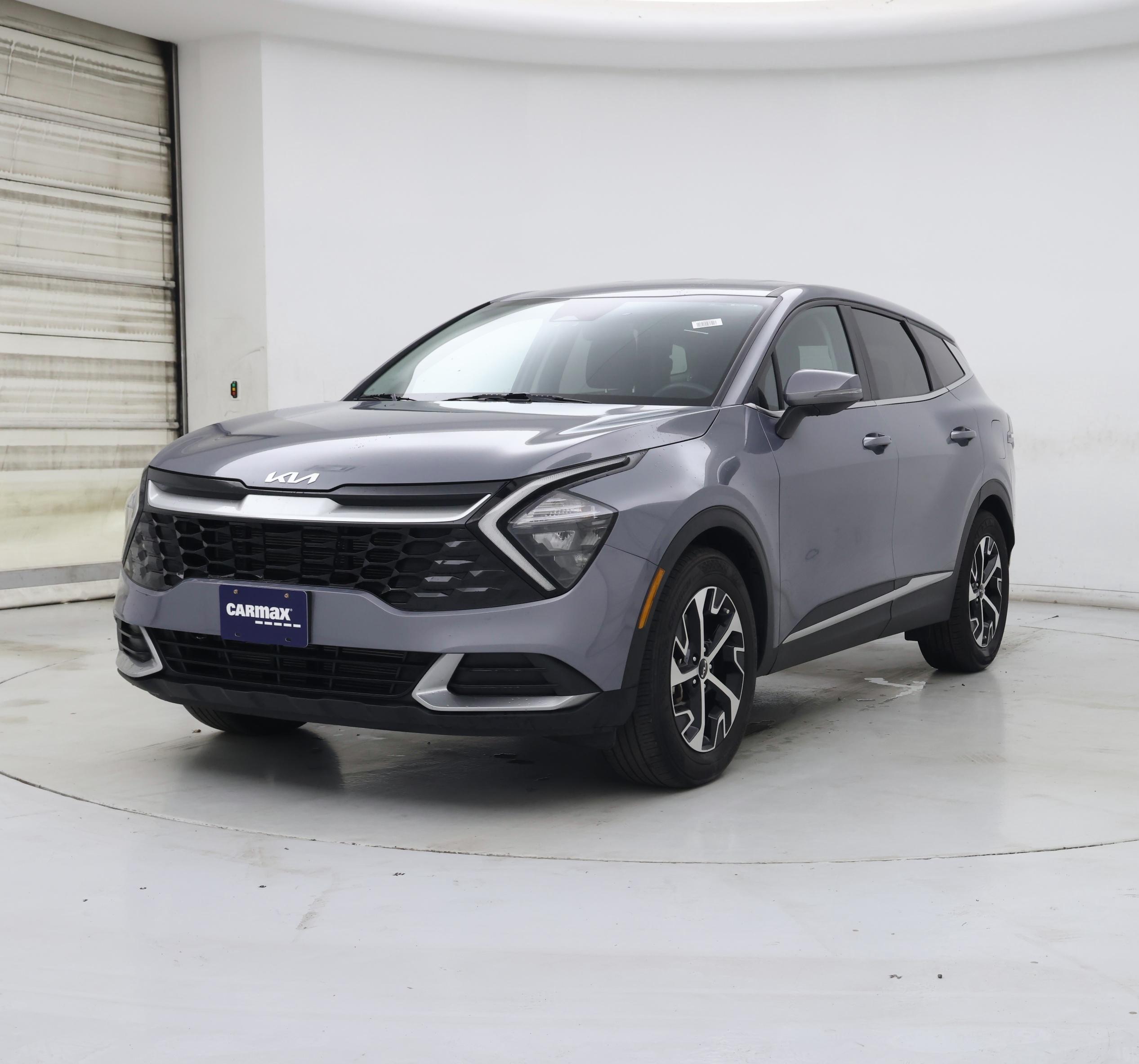 Thumbnail: 2023 Kia Sportage - 4