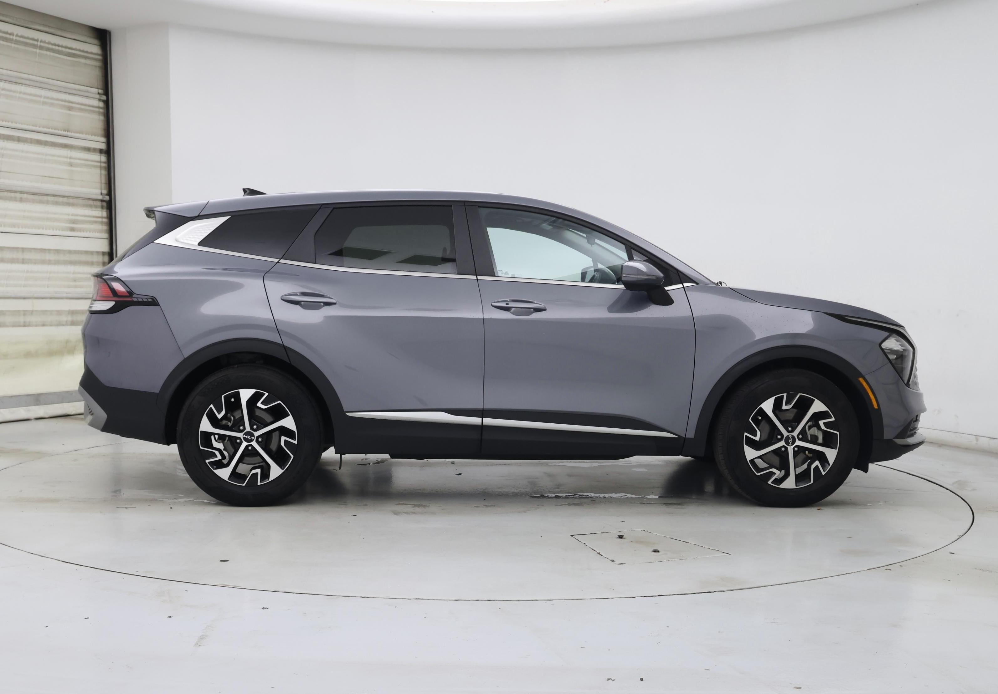 Thumbnail: 2023 Kia Sportage - 7