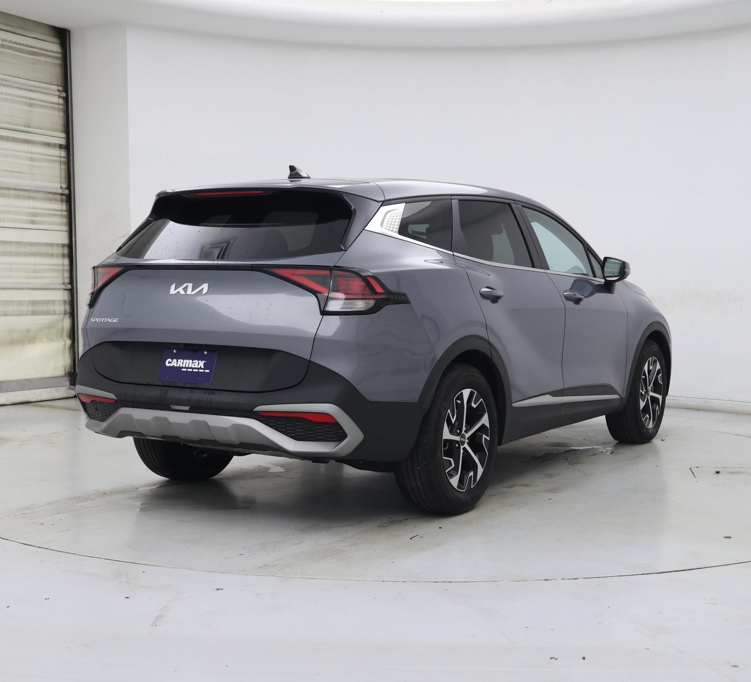 Thumbnail: 2023 Kia Sportage - 8