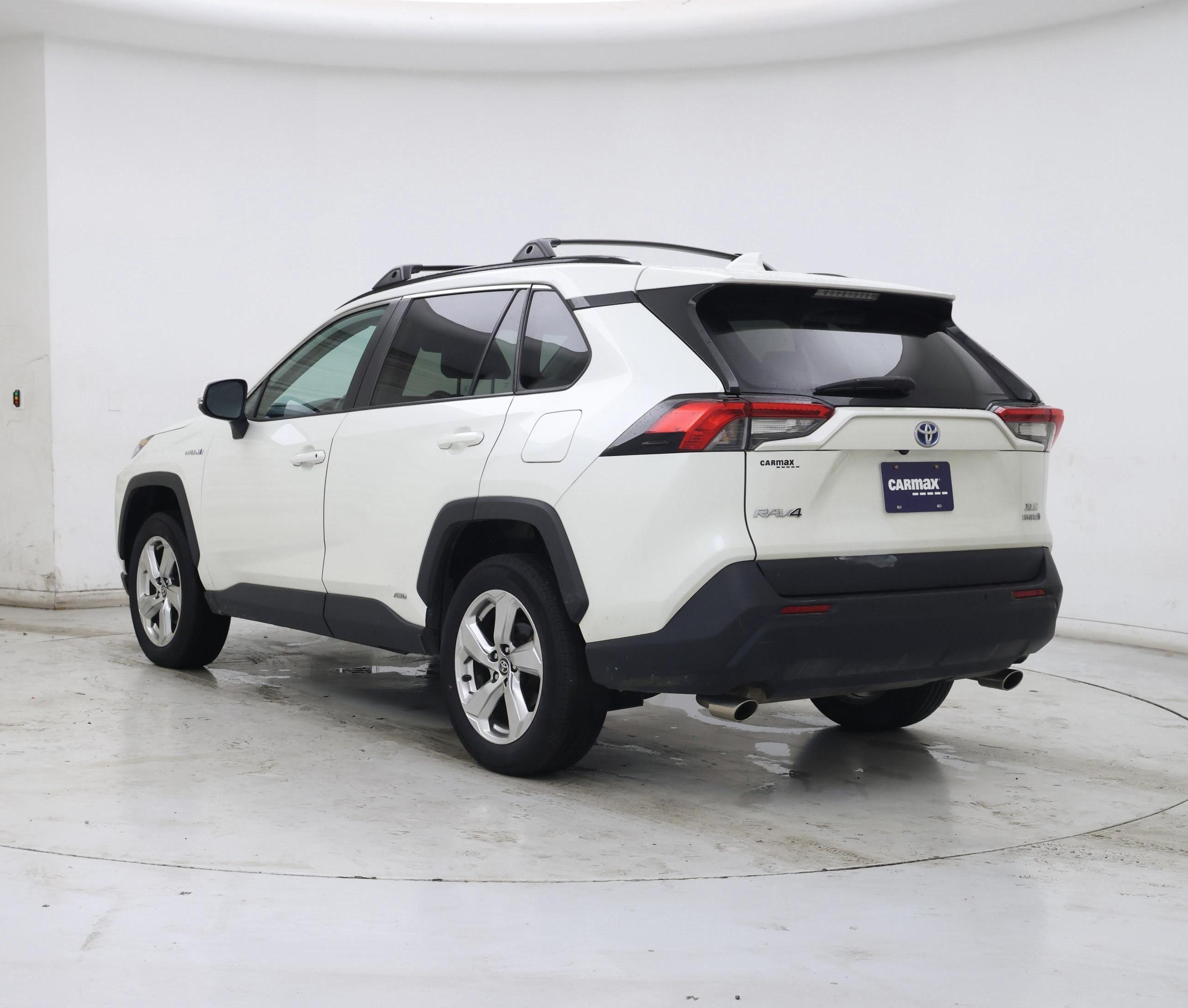 Thumbnail: 2021 Toyota RAV4 - 2