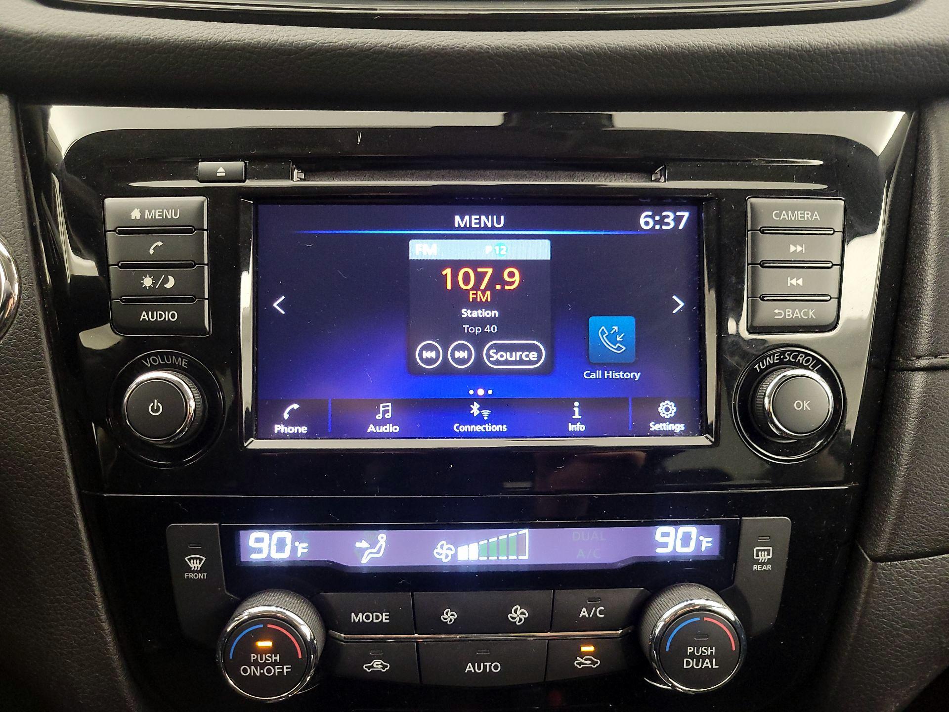 Thumbnail: 2019 Nissan Rogue - 15