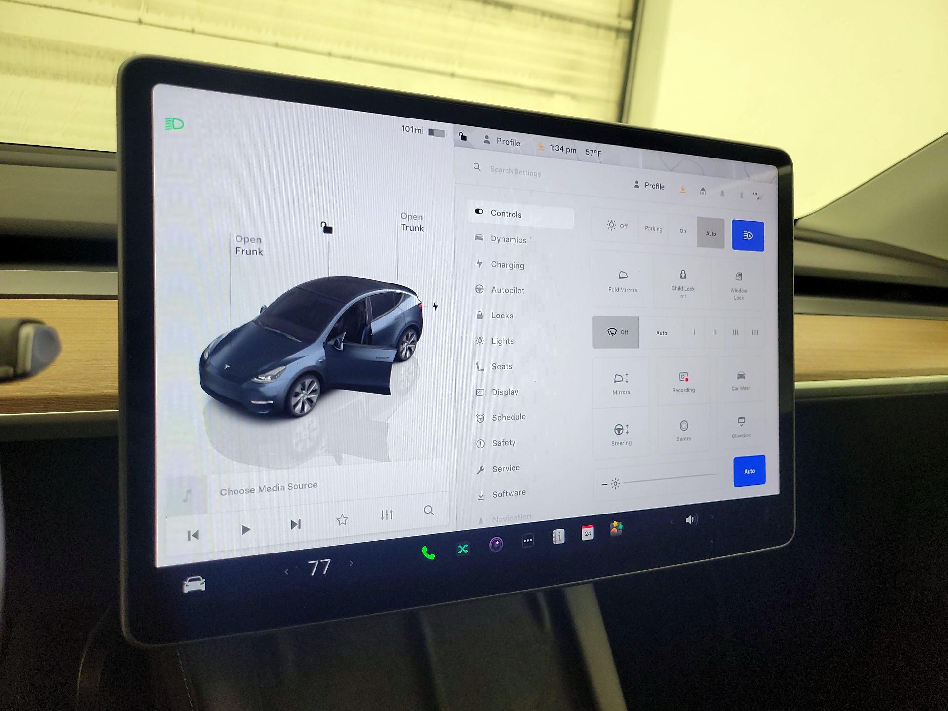 Thumbnail: 2024 Tesla Model Y - 14