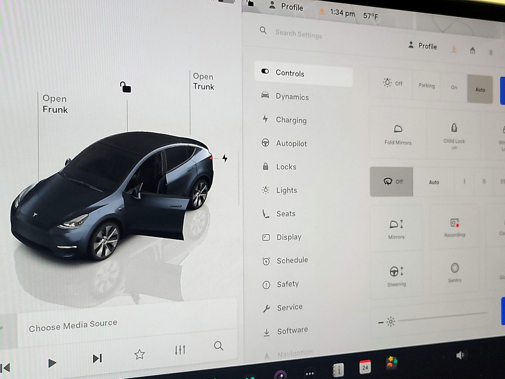 Thumbnail: 2024 Tesla Model Y - 15