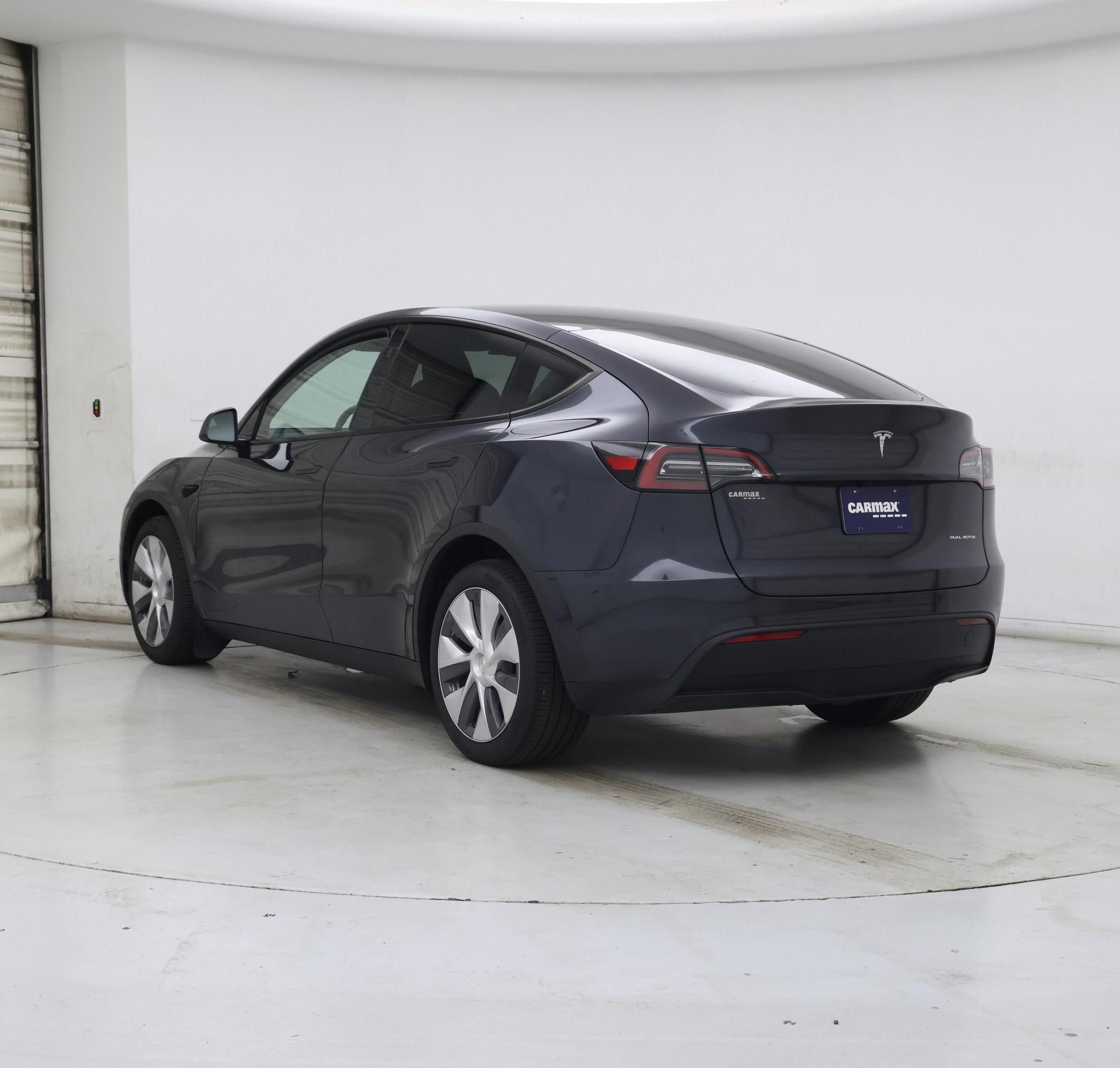 Thumbnail: 2024 Tesla Model Y - 2