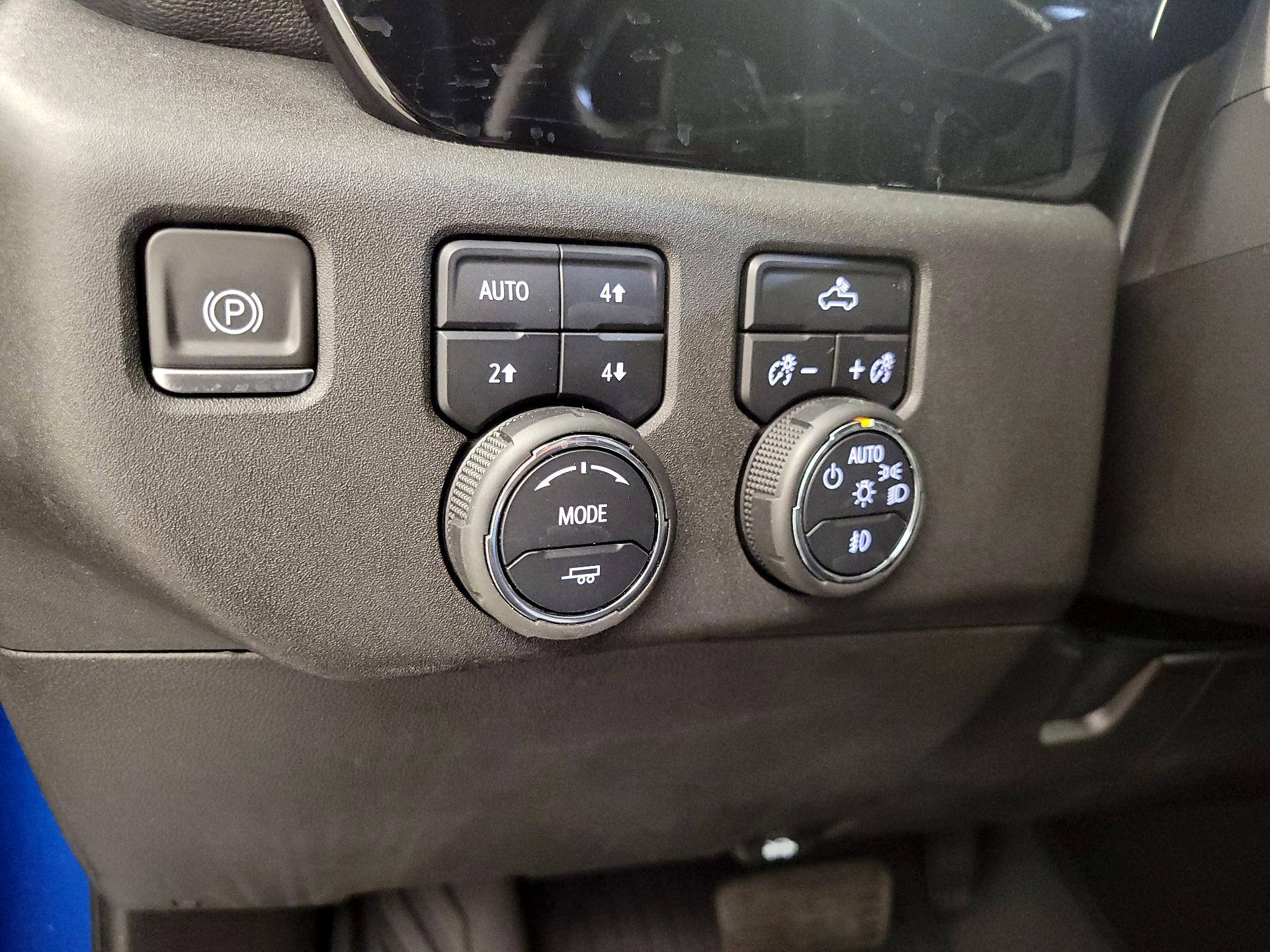 Thumbnail: 2022 Chevrolet Silverado 1500 - 13