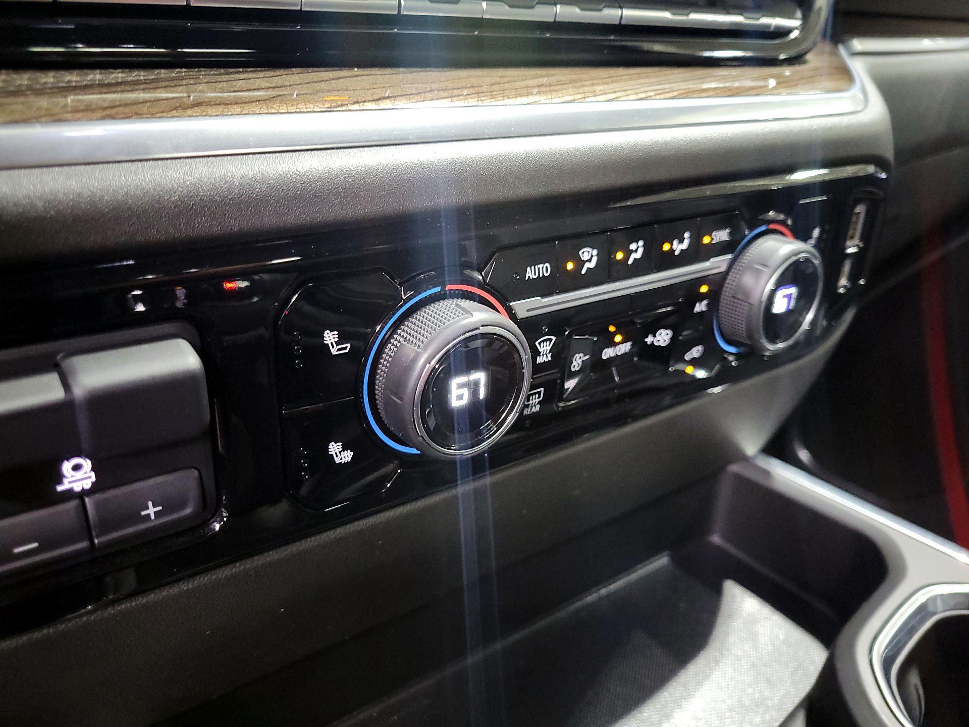 Thumbnail: 2022 Chevrolet Silverado 1500 - 17