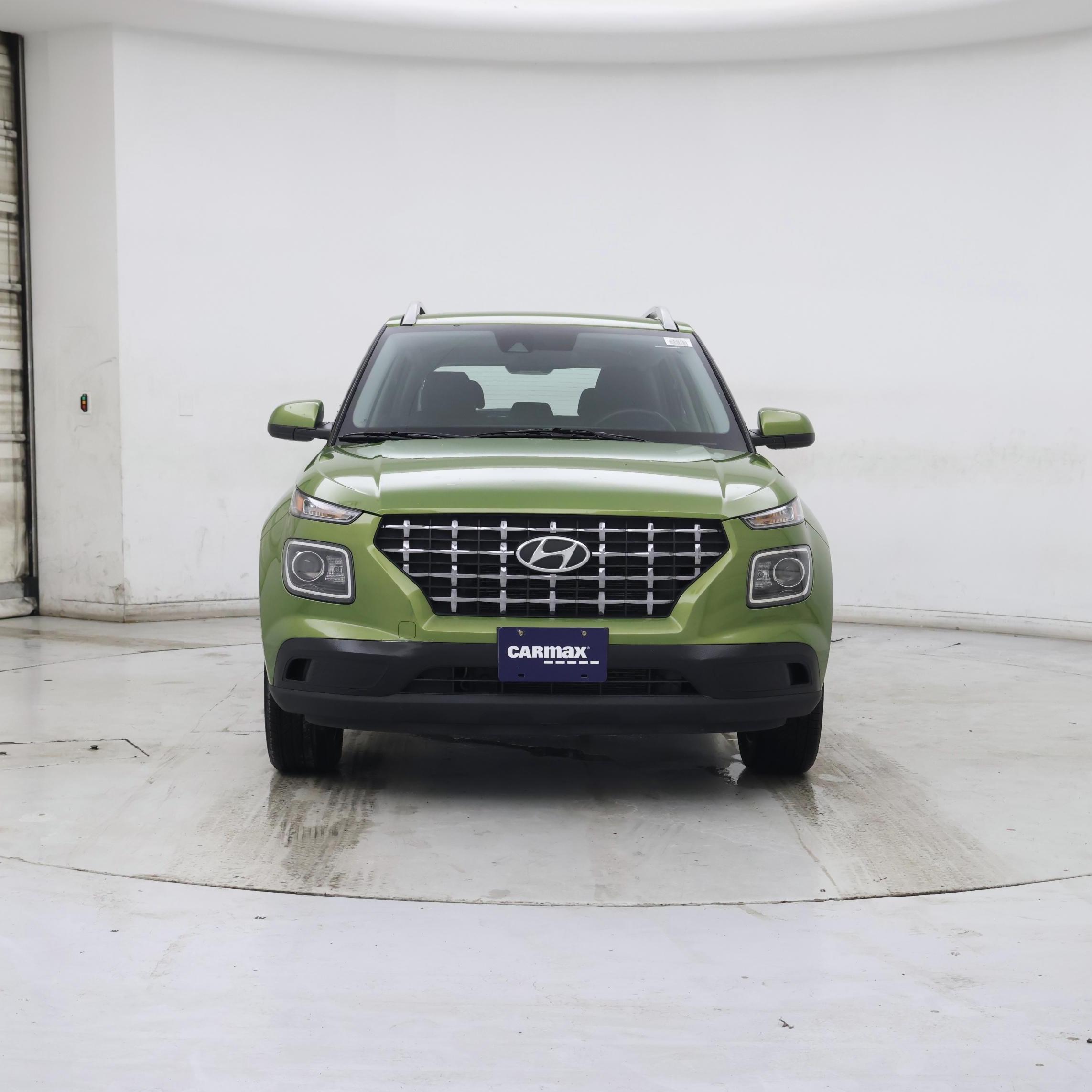 Thumbnail: 2022 Hyundai Venue - 5