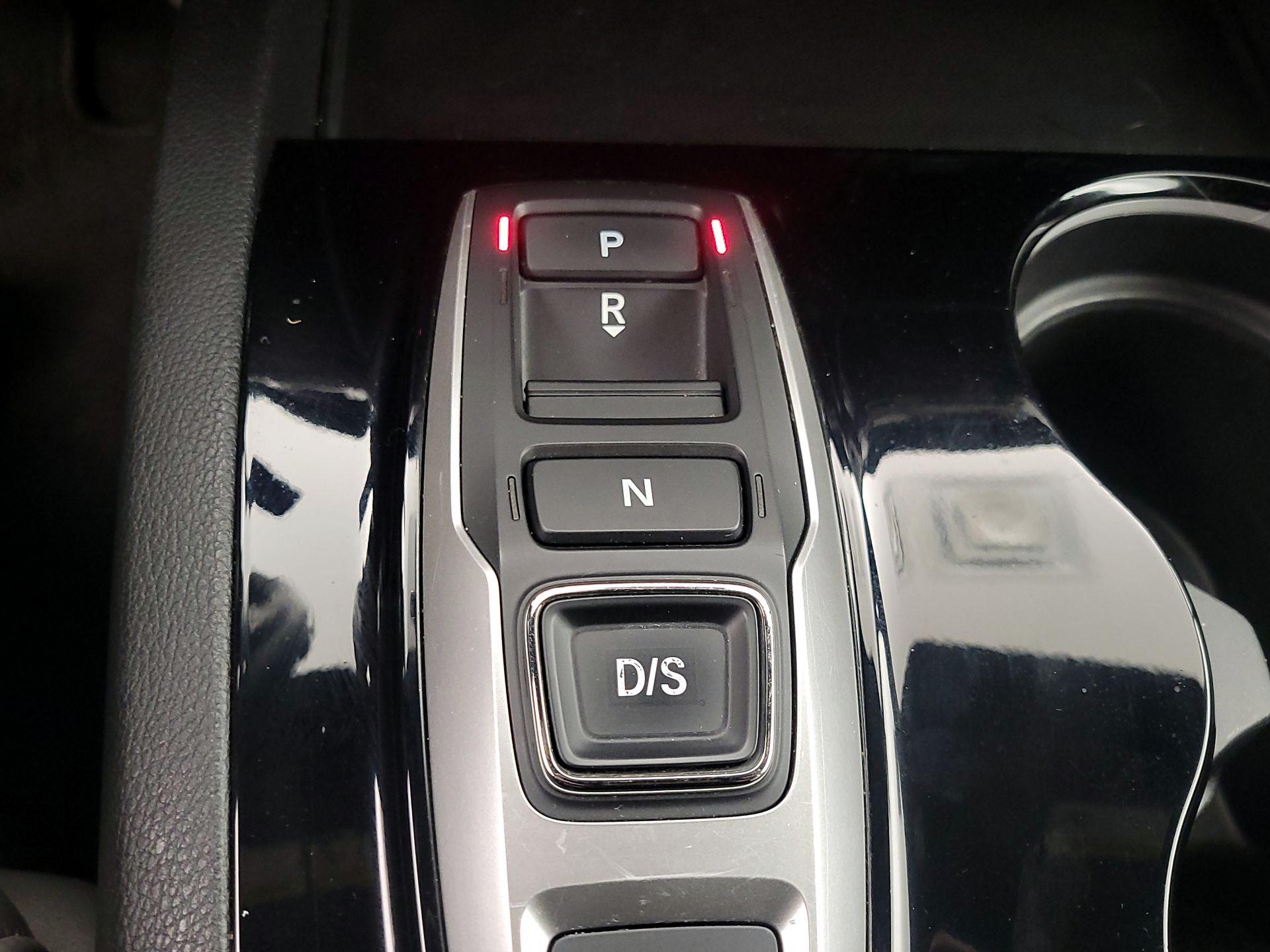 Thumbnail: 2019 Honda Passport - 17