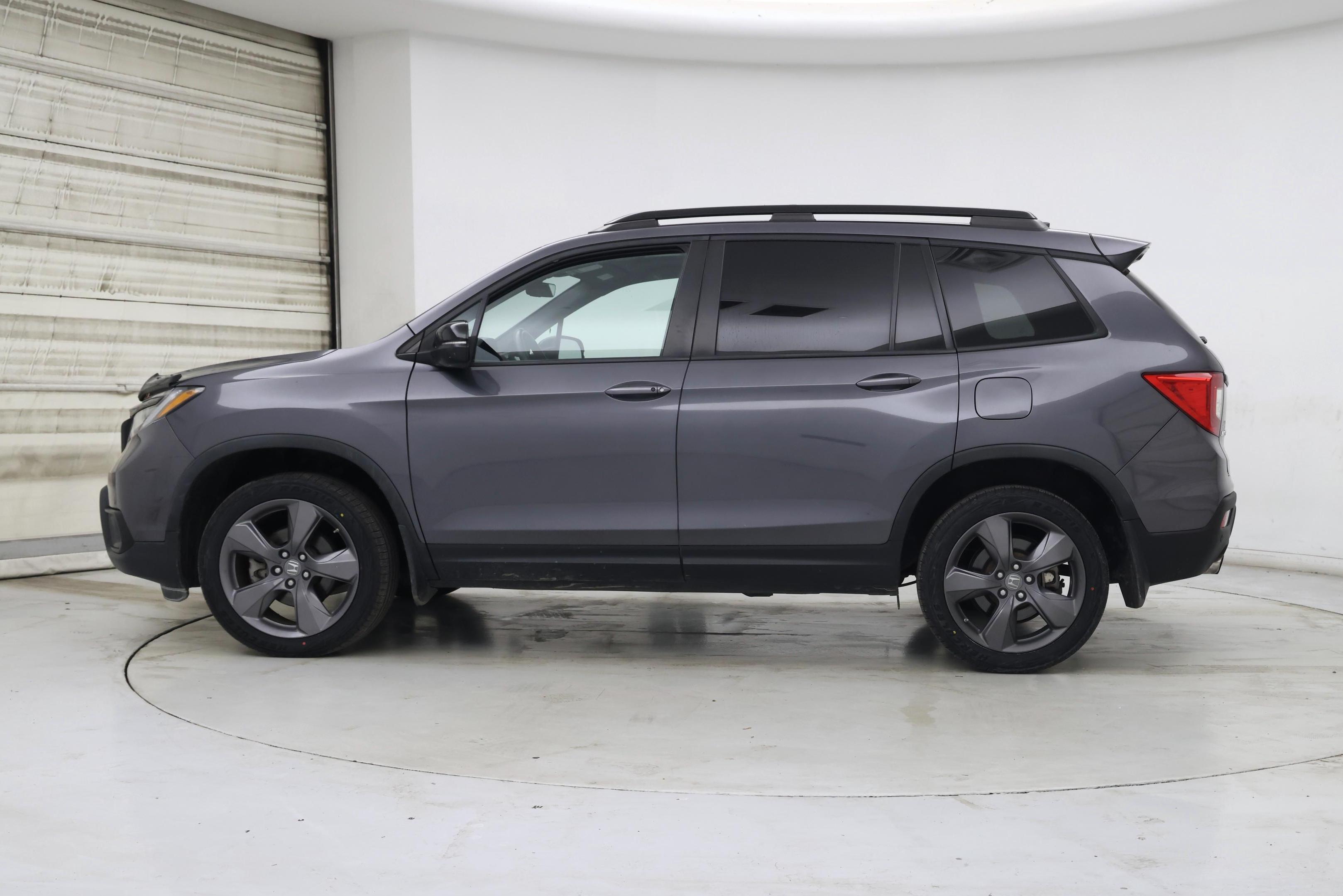 Thumbnail: 2019 Honda Passport - 3