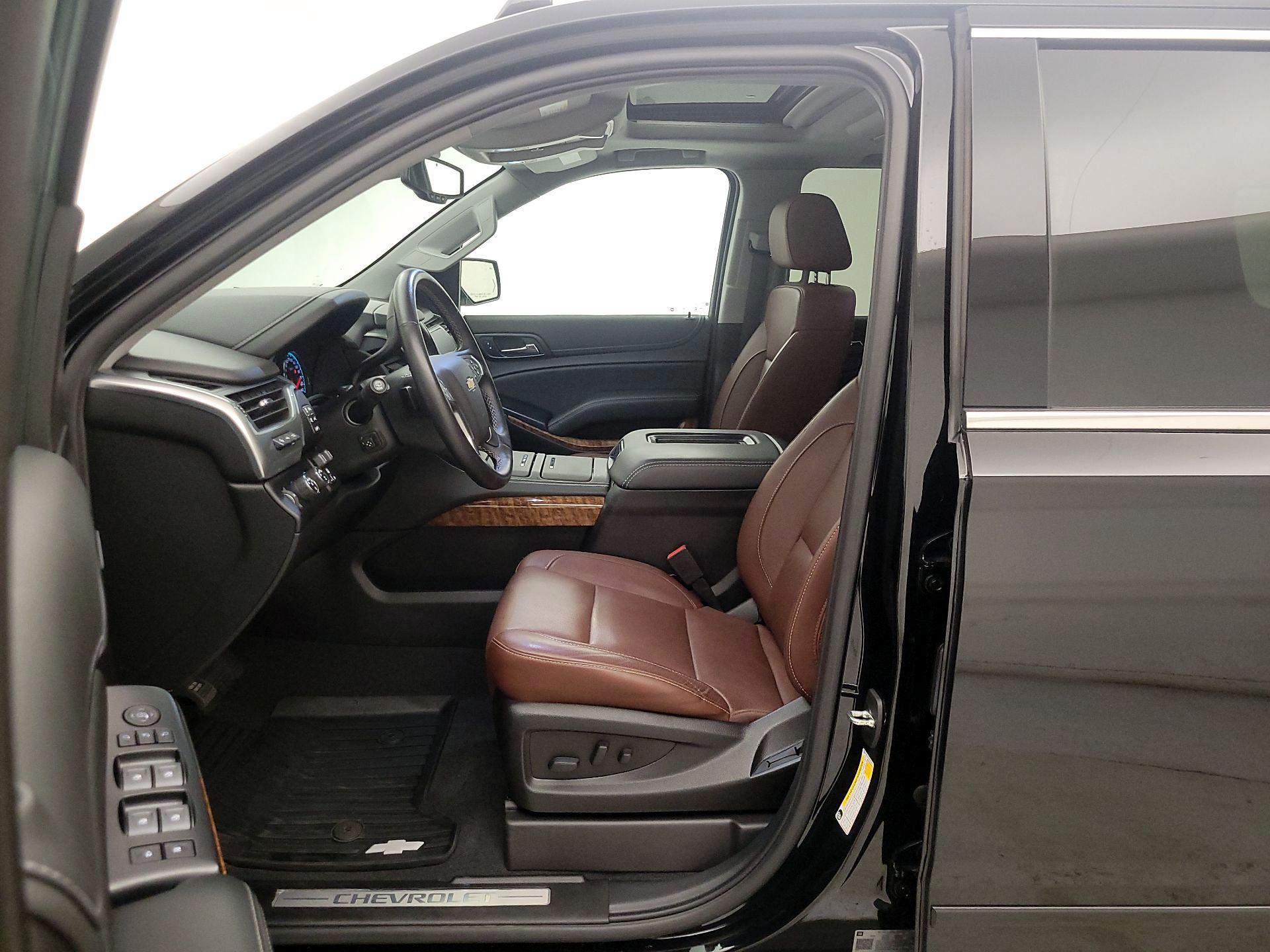 Thumbnail: 2020 Chevrolet Suburban - 11