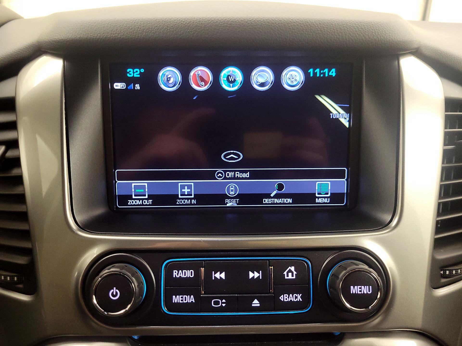 Thumbnail: 2020 Chevrolet Suburban - 14