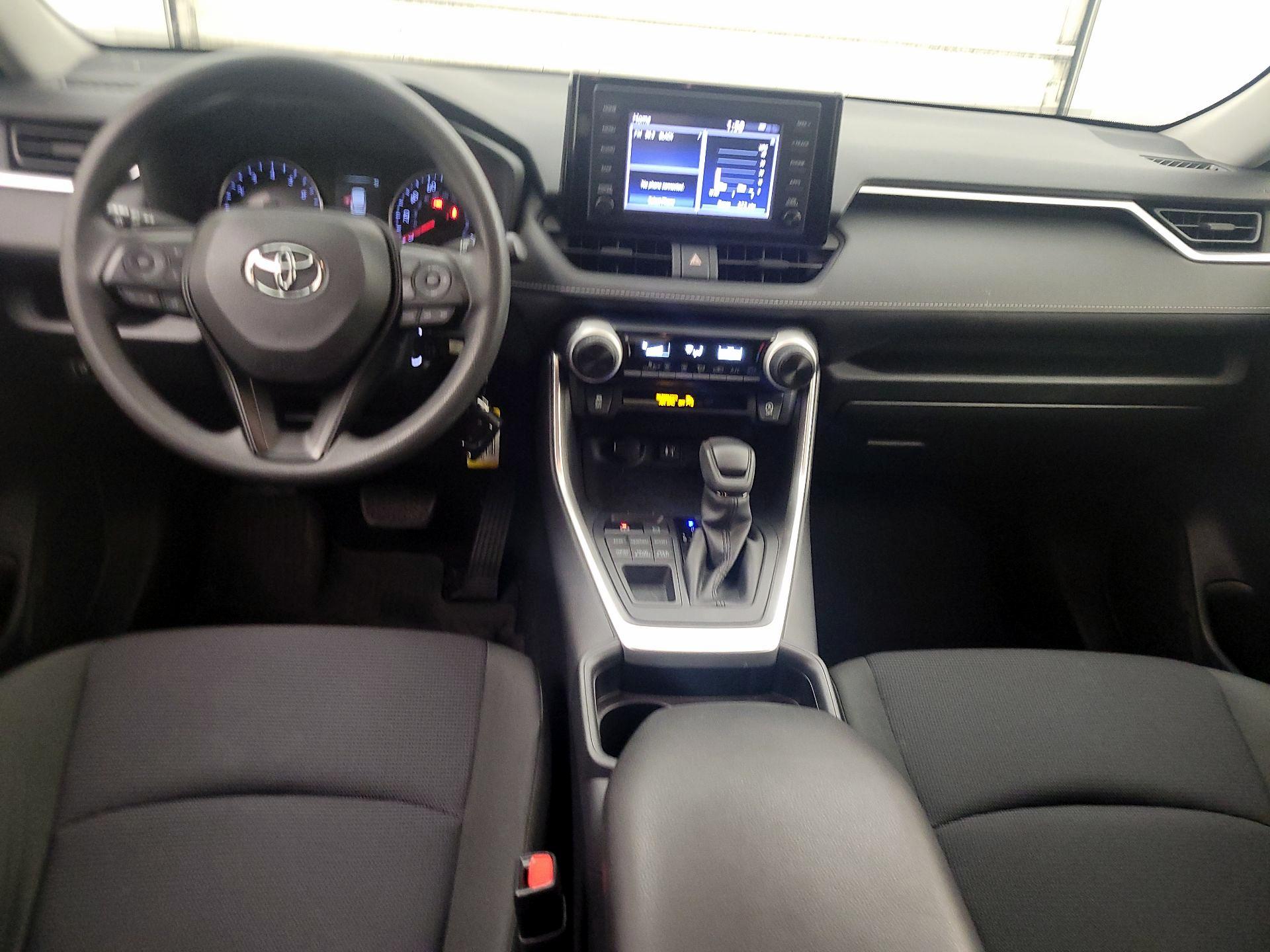 Thumbnail: 2019 Toyota RAV4 - 9