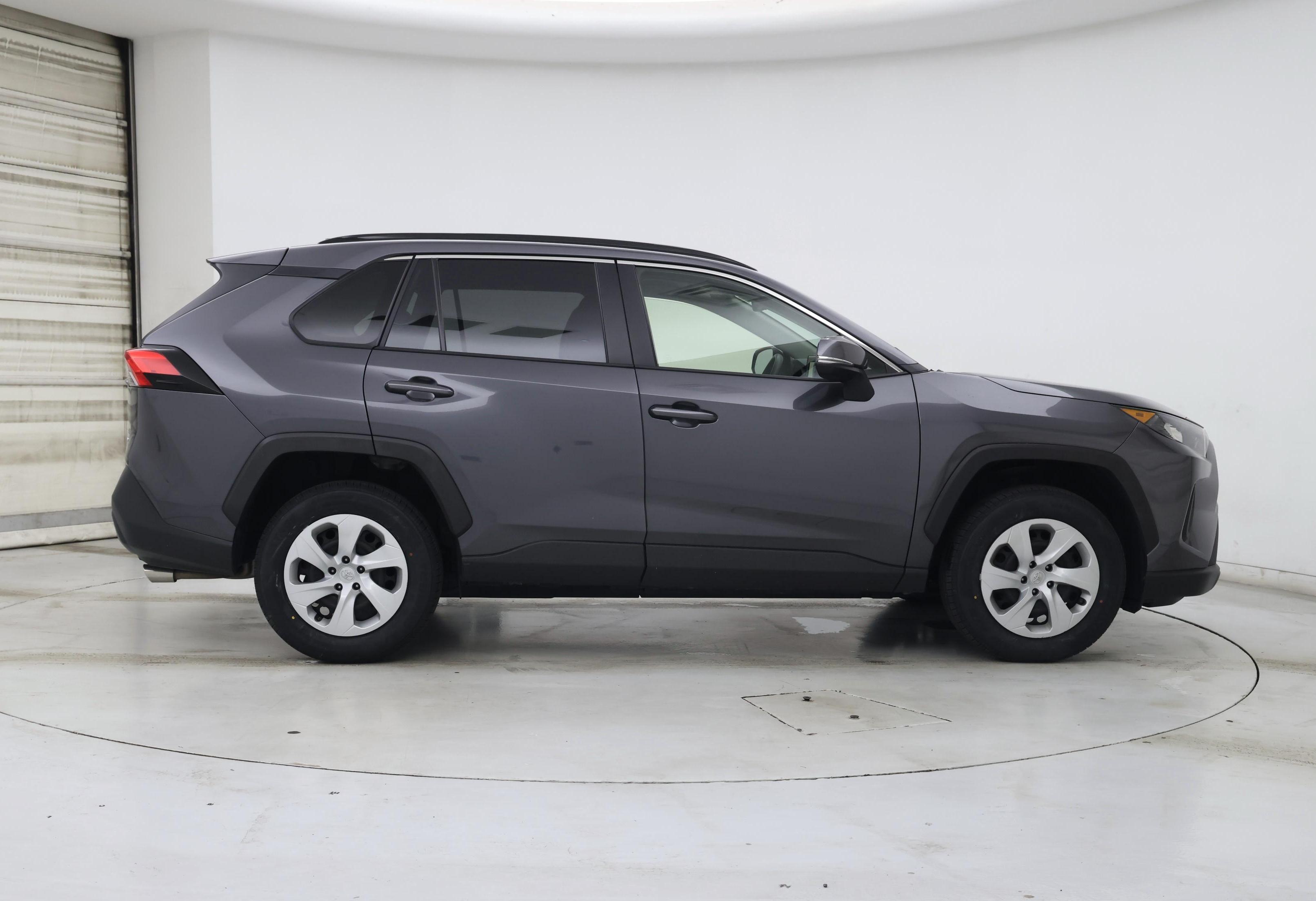 Thumbnail: 2019 Toyota RAV4 - 7