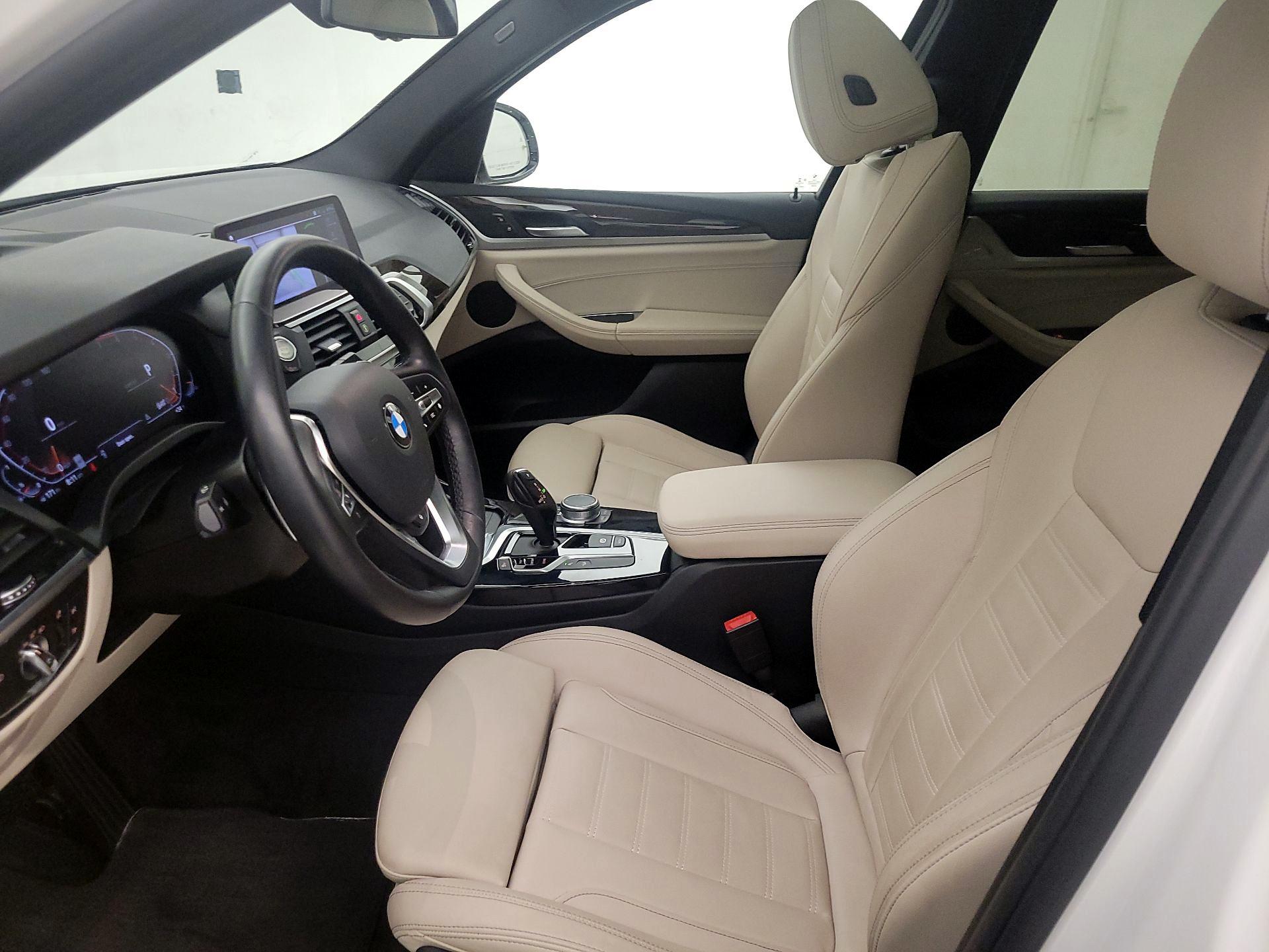 Thumbnail: 2021 BMW X3 - 11