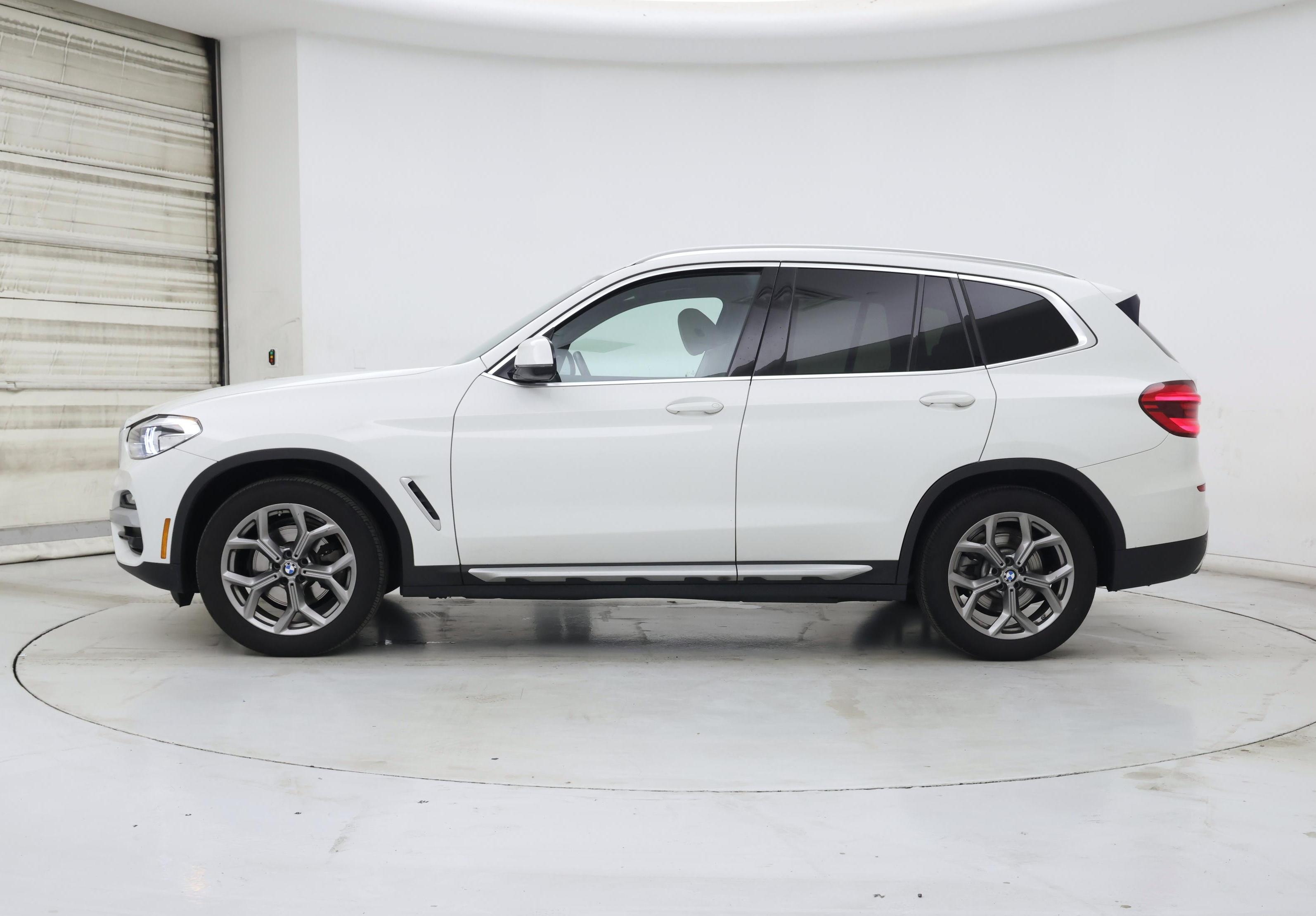Thumbnail: 2021 BMW X3 - 3