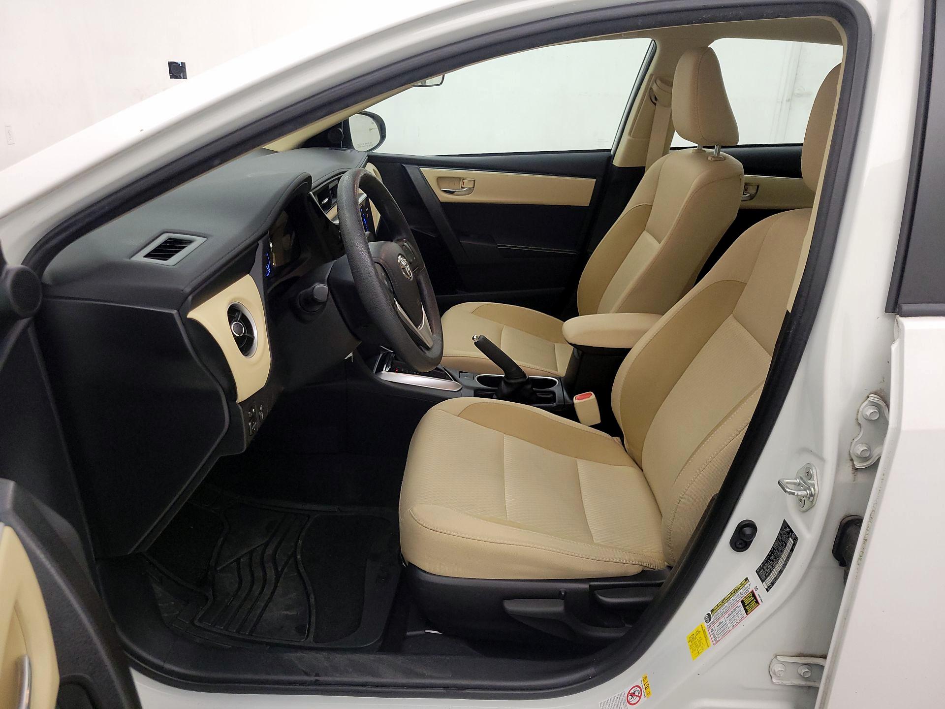 Thumbnail: 2017 Toyota Corolla - 11