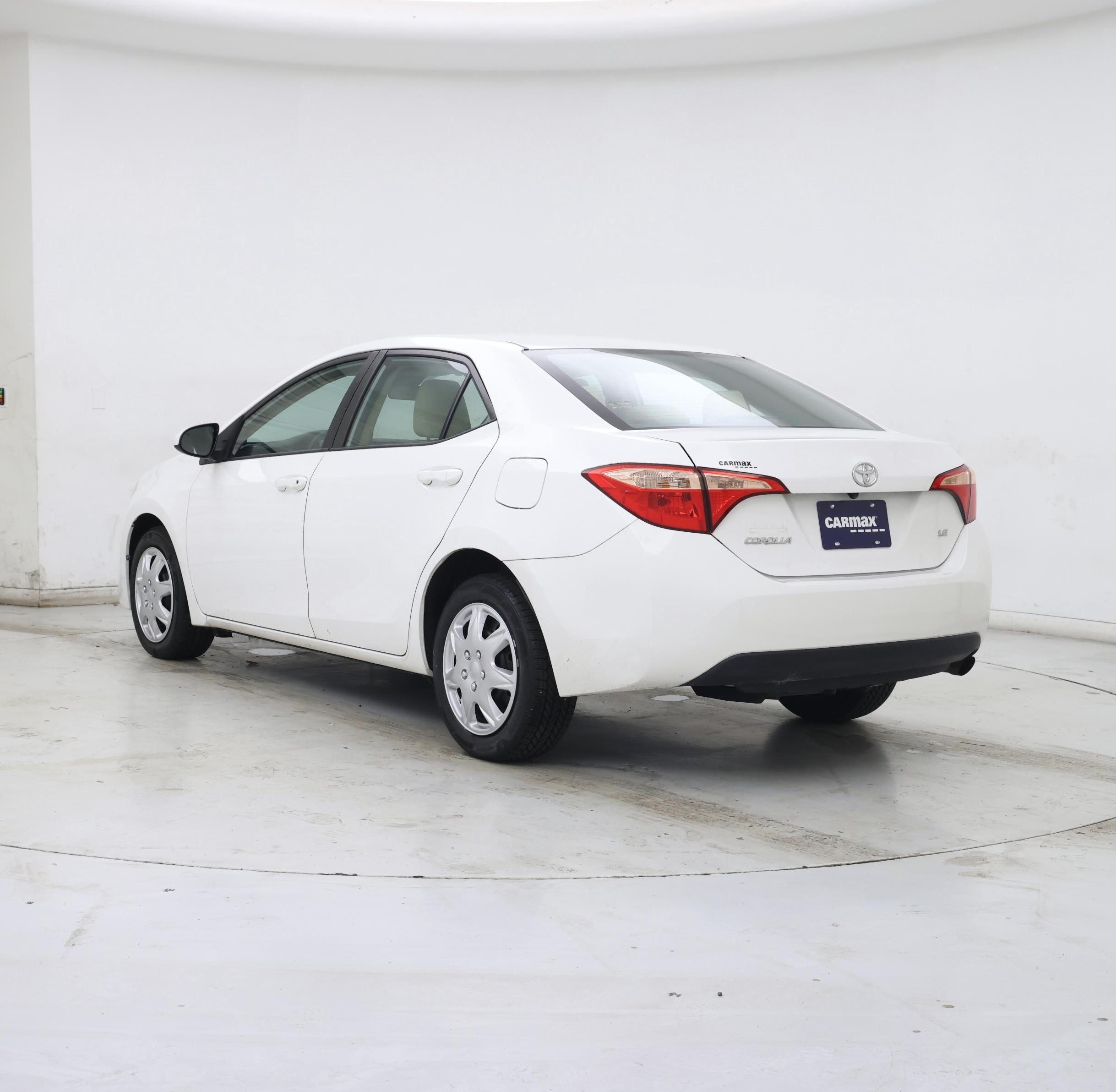 Thumbnail: 2017 Toyota Corolla - 2