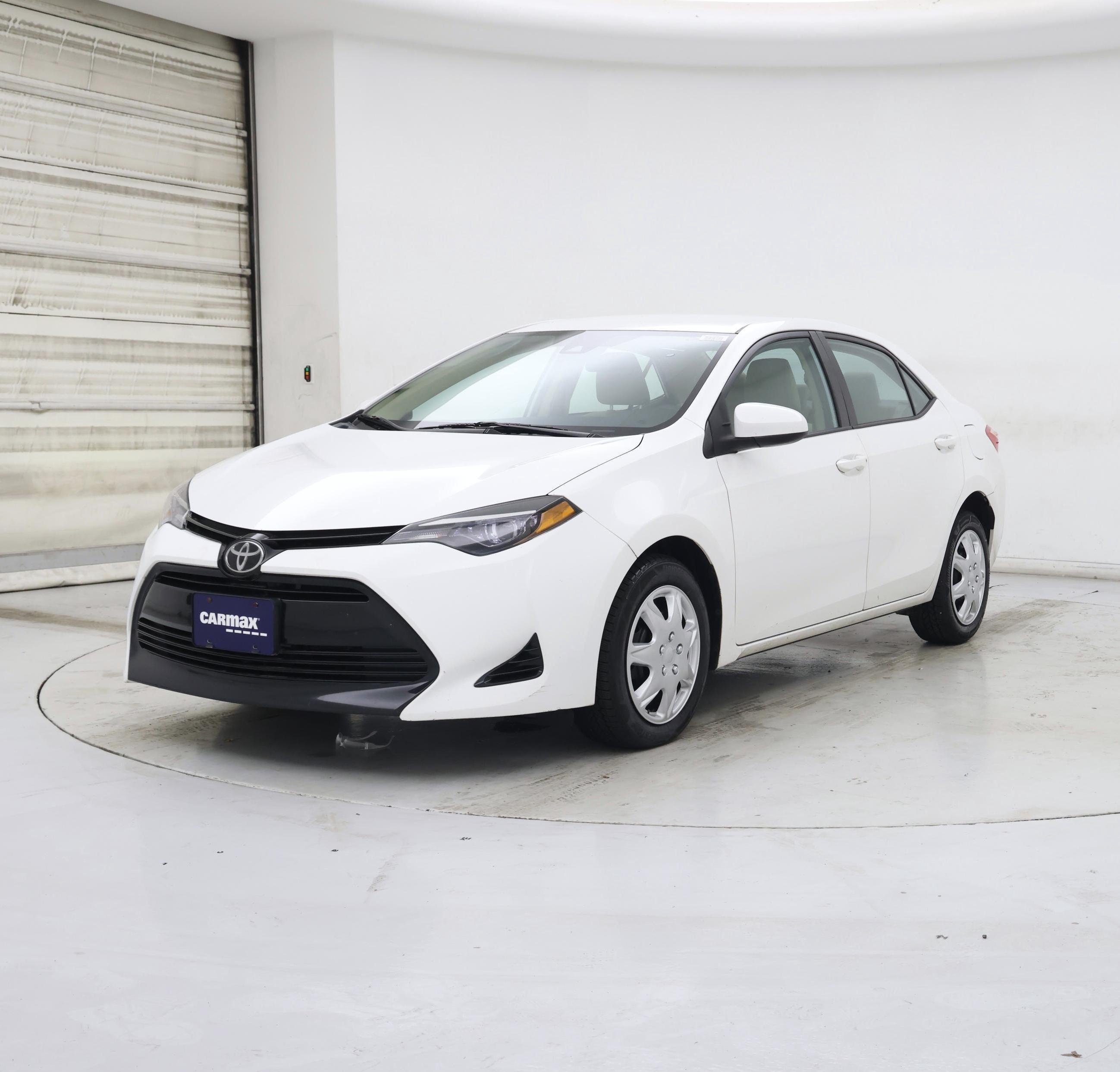 Thumbnail: 2017 Toyota Corolla - 4