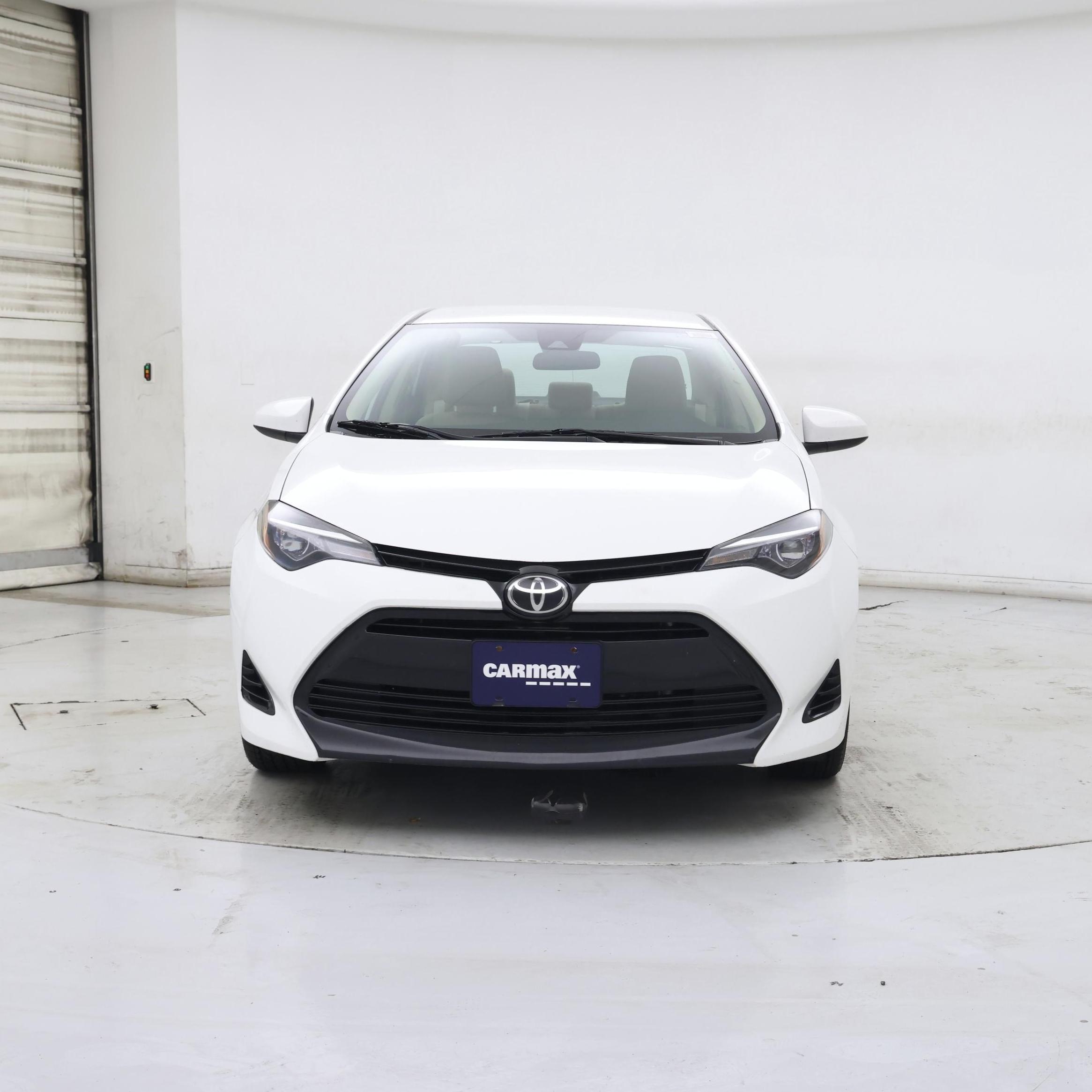 Thumbnail: 2017 Toyota Corolla - 5