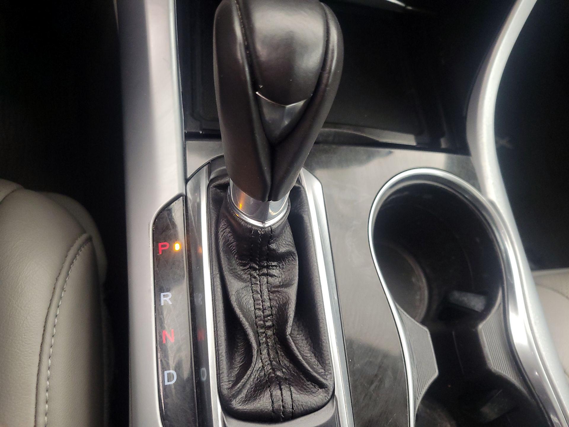 Thumbnail: 2019 Acura TLX - 17