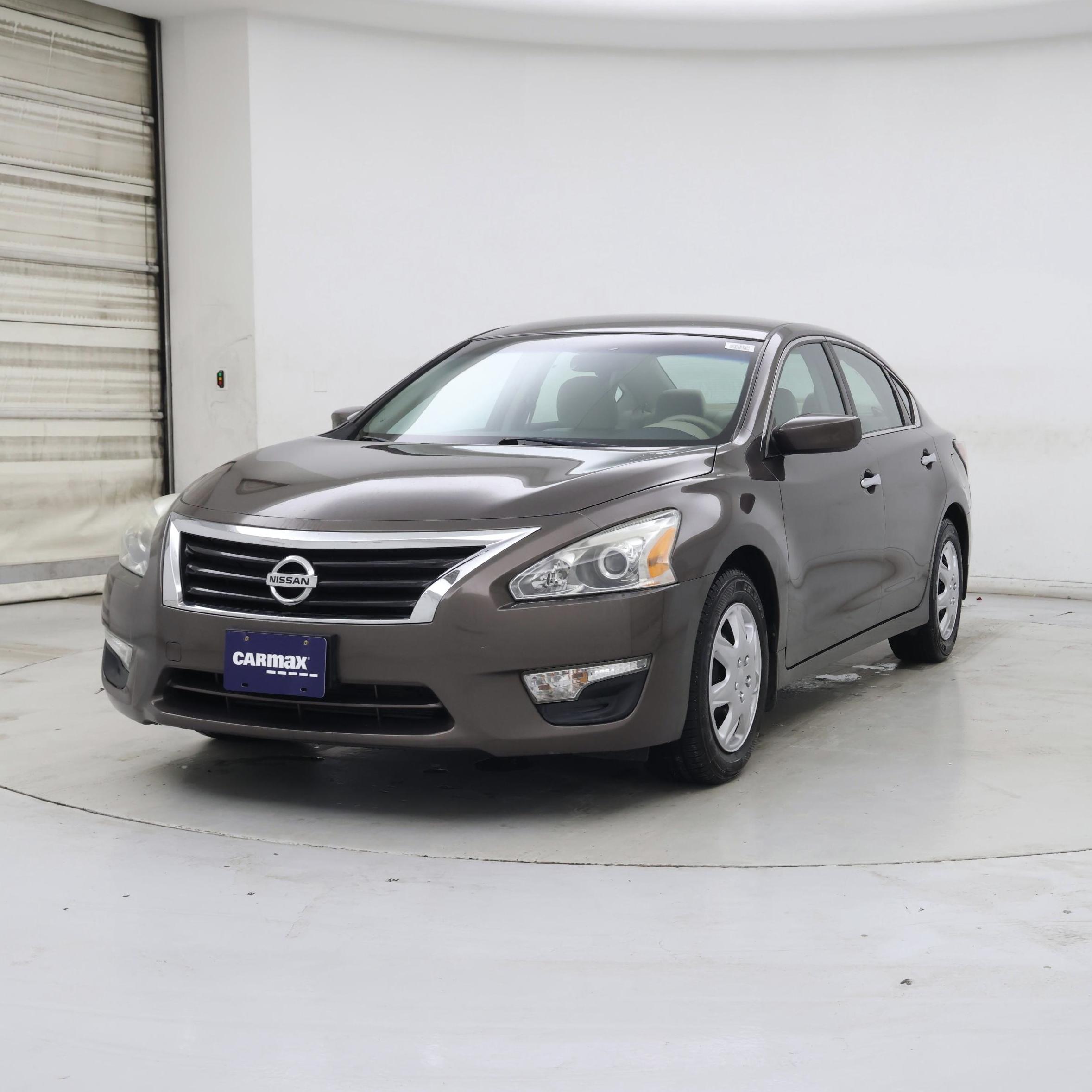 Thumbnail: 2014 Nissan Altima - 4