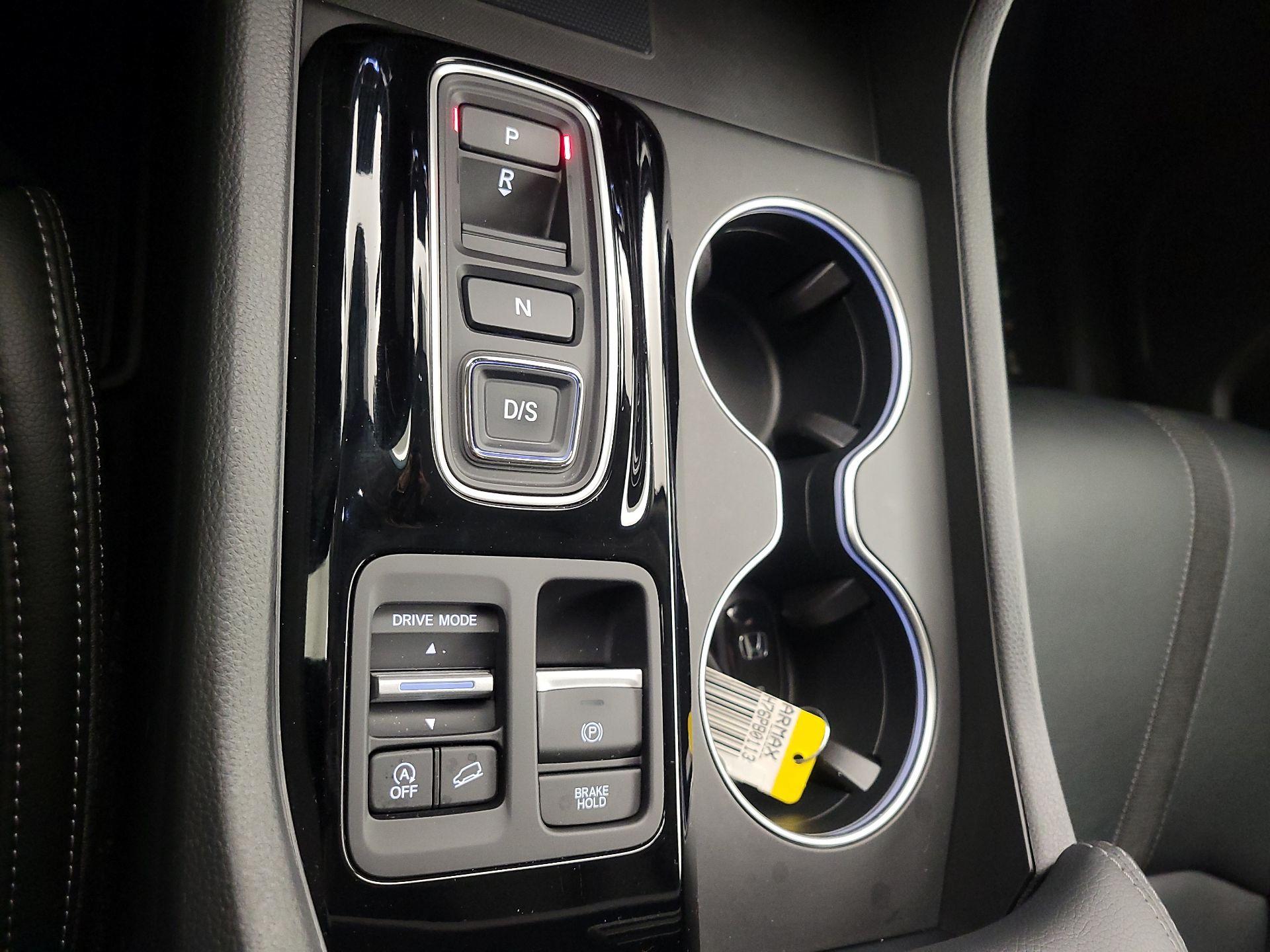 Thumbnail: 2023 Honda Pilot - 18