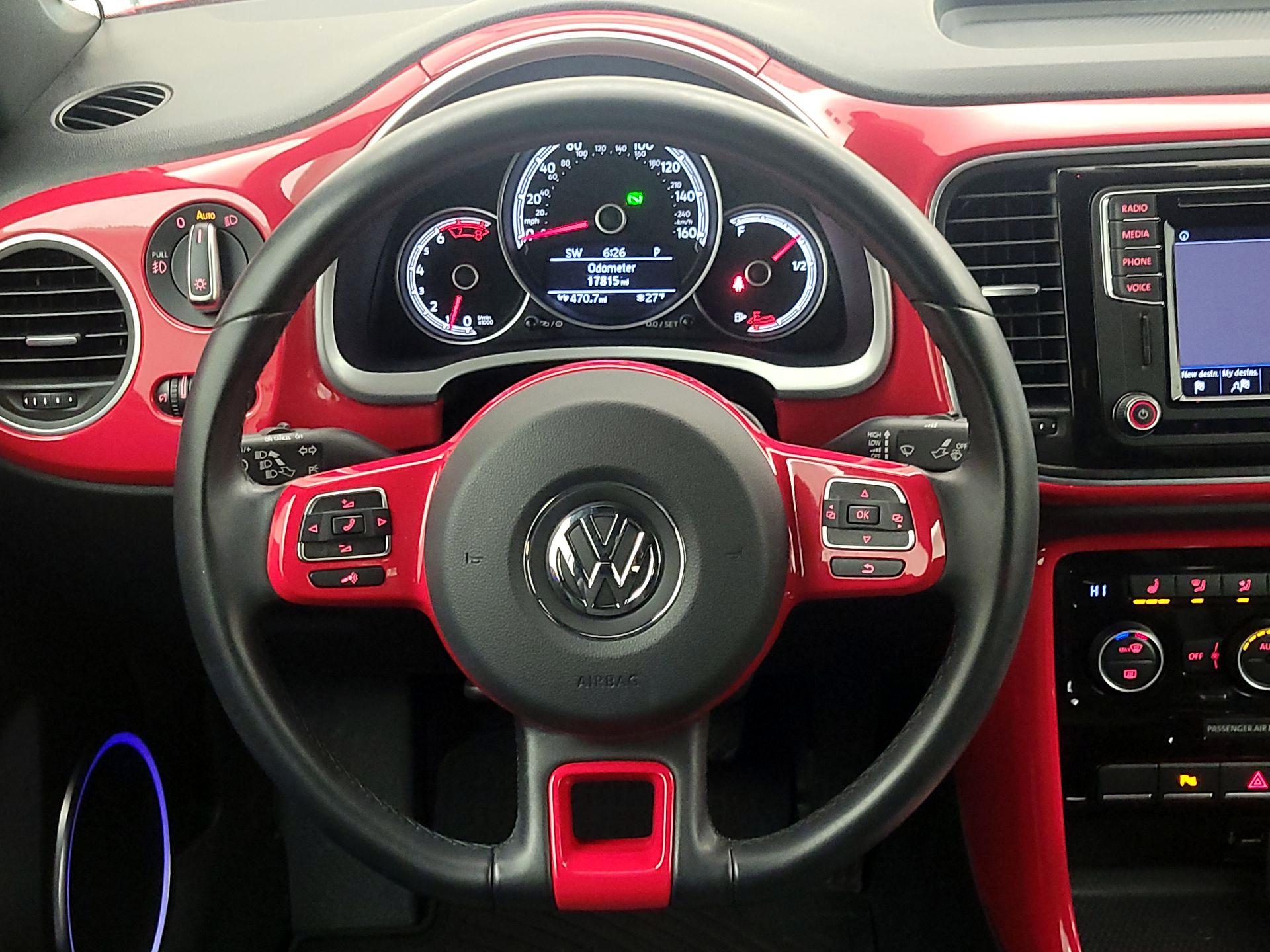 Thumbnail: 2019 Volkswagen Beetle - 10