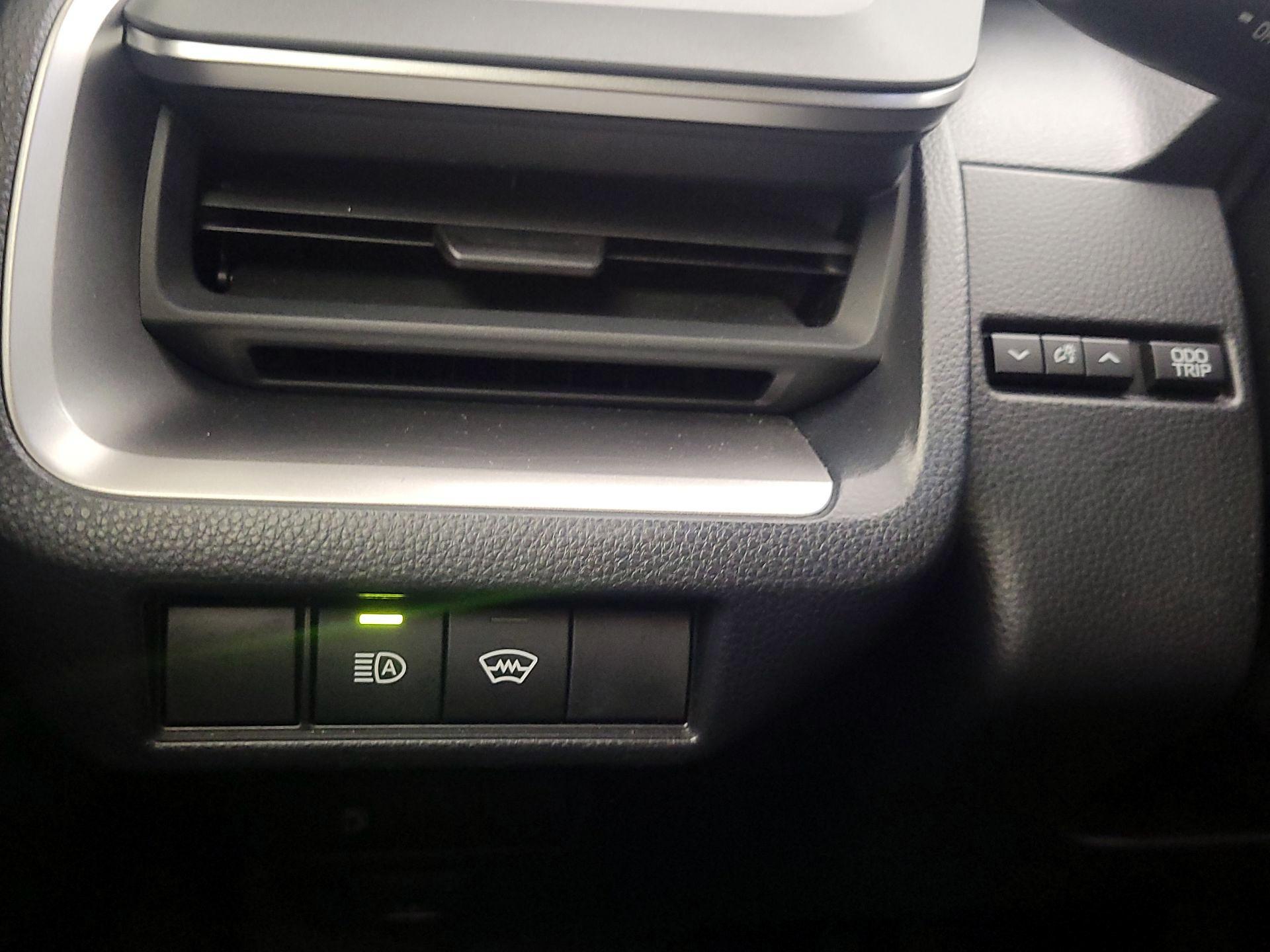 Thumbnail: 2024 Toyota Prius - 13