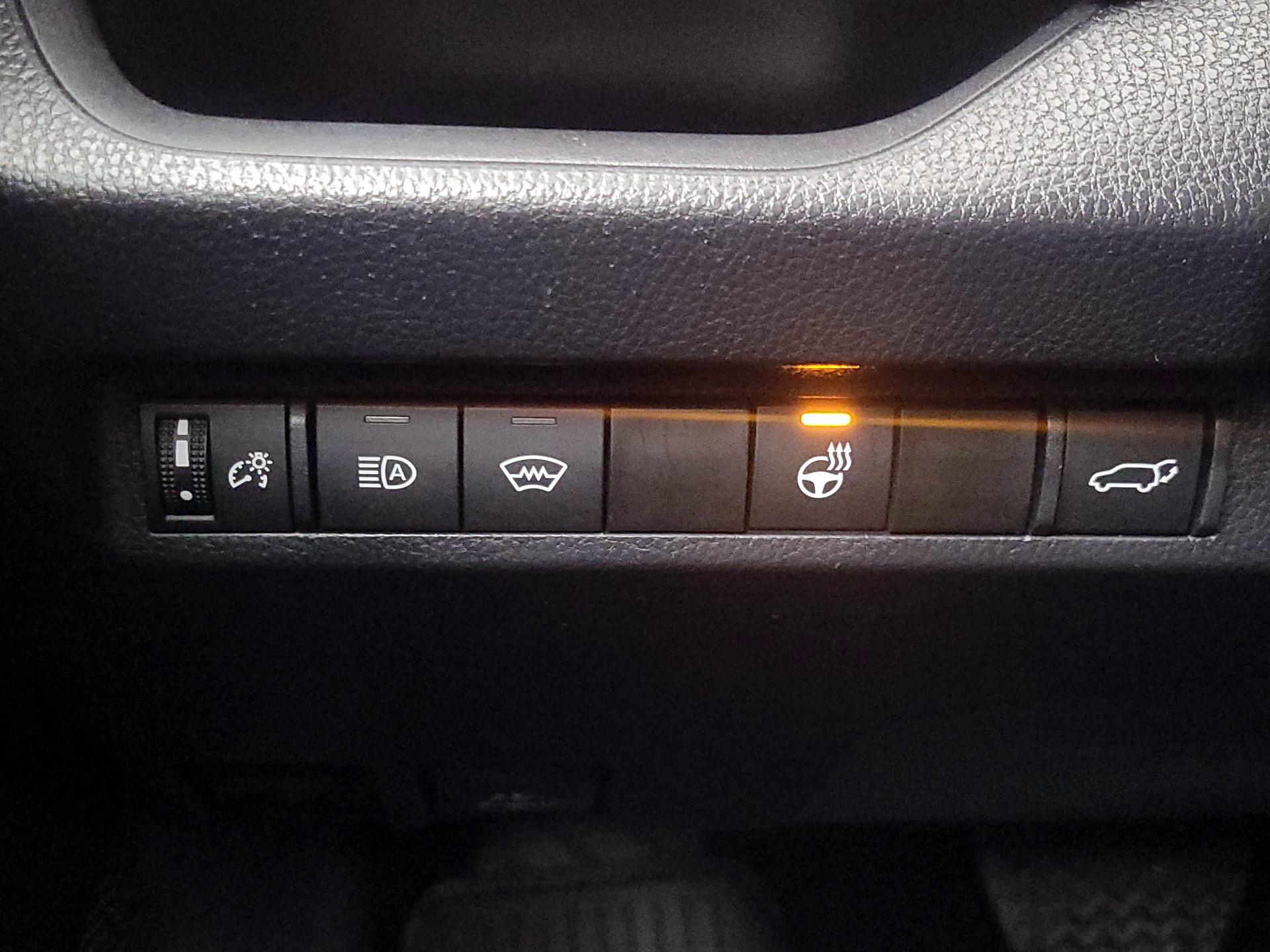 Thumbnail: 2023 Toyota RAV4 - 13