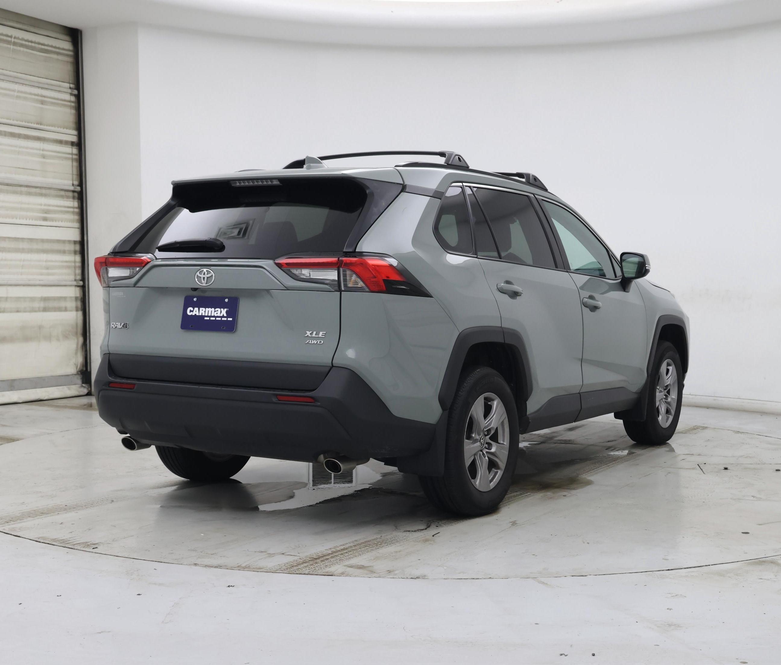 Thumbnail: 2023 Toyota RAV4 - 8