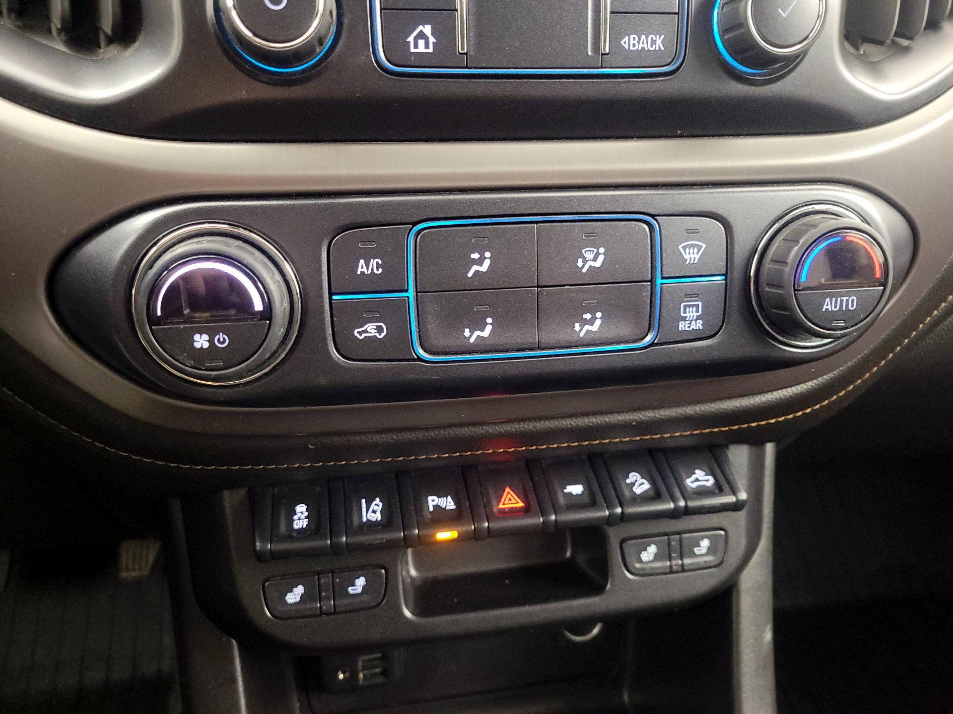 Thumbnail: 2021 GMC Canyon - 17