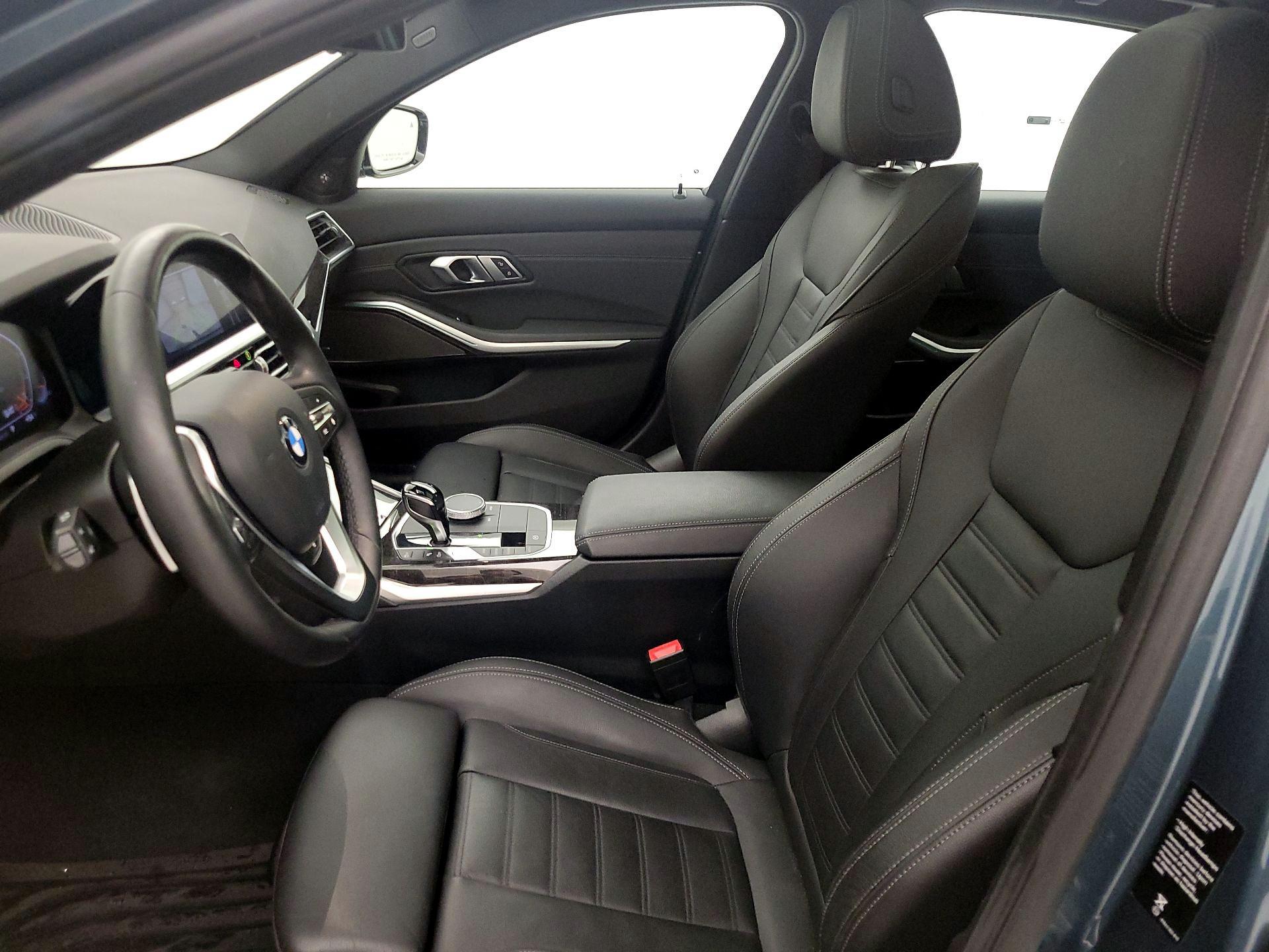 Thumbnail: 2021 BMW 3 Series - 11