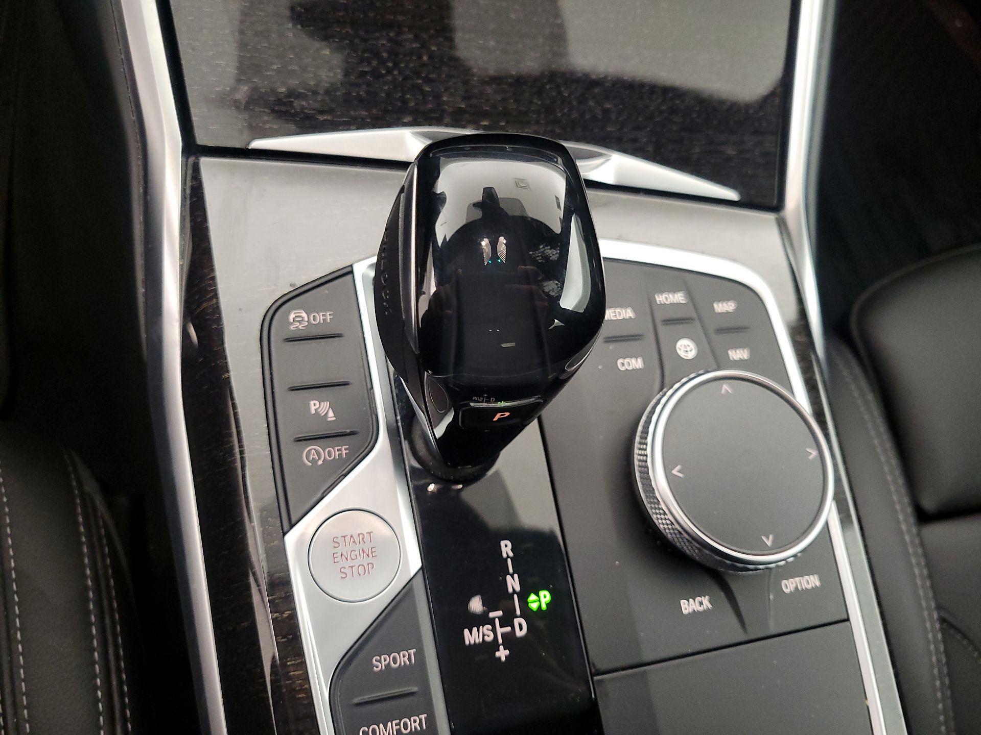 Thumbnail: 2021 BMW 3 Series - 18