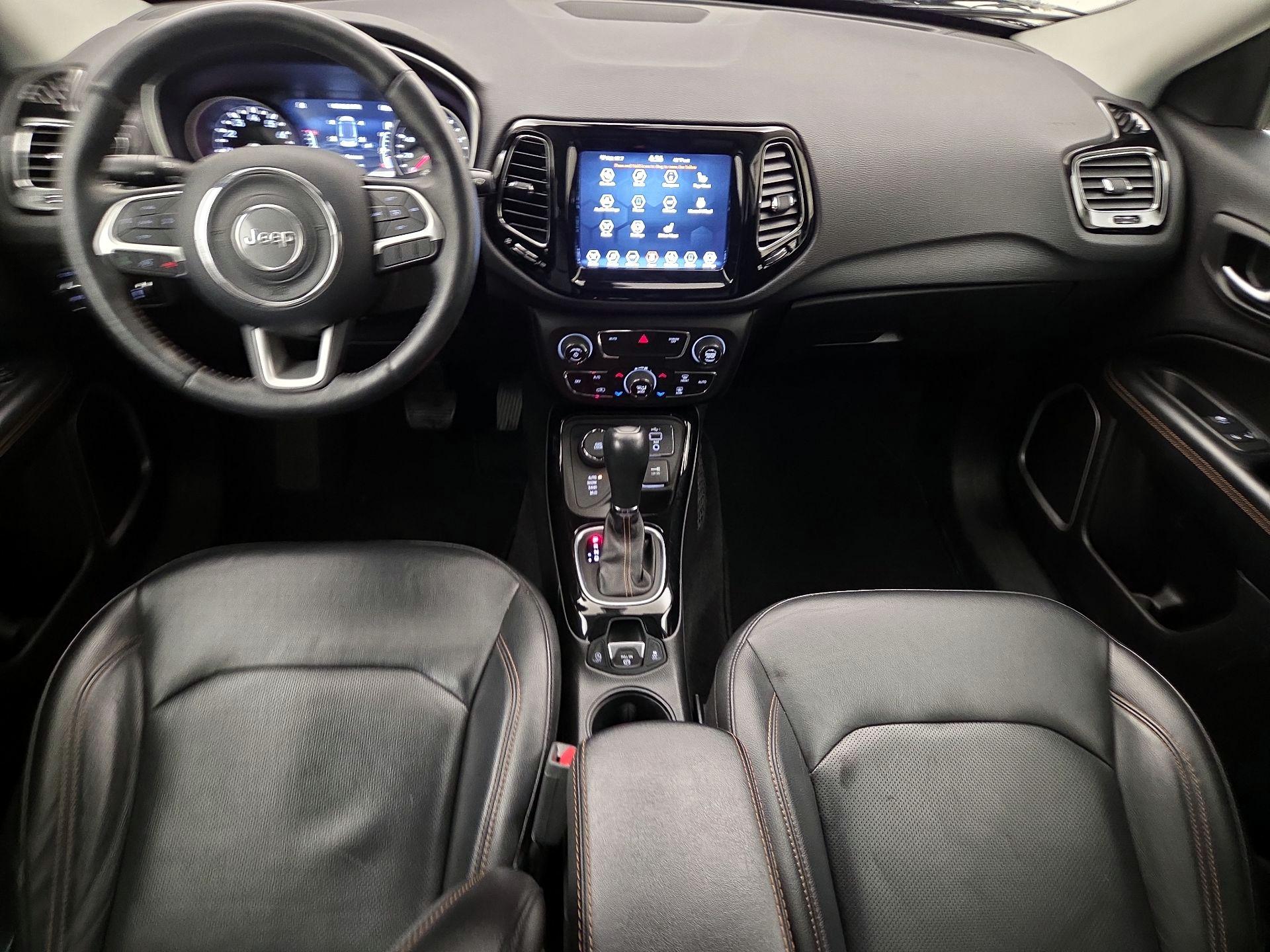 Thumbnail: 2019 Jeep Compass - 9