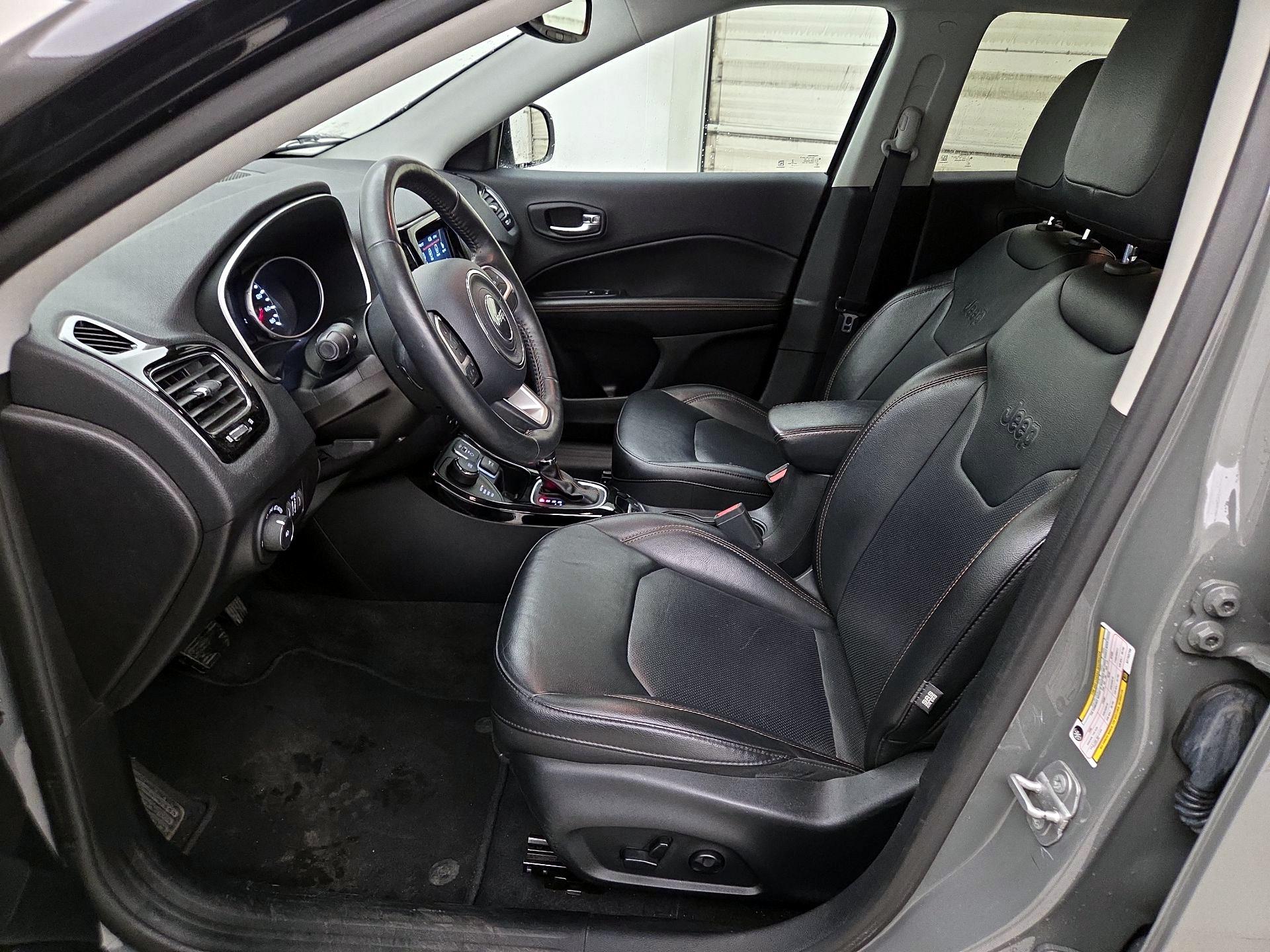 Thumbnail: 2019 Jeep Compass - 11