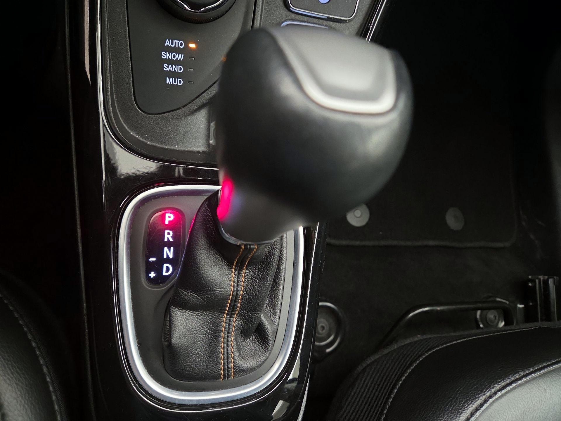 Thumbnail: 2019 Jeep Compass - 17