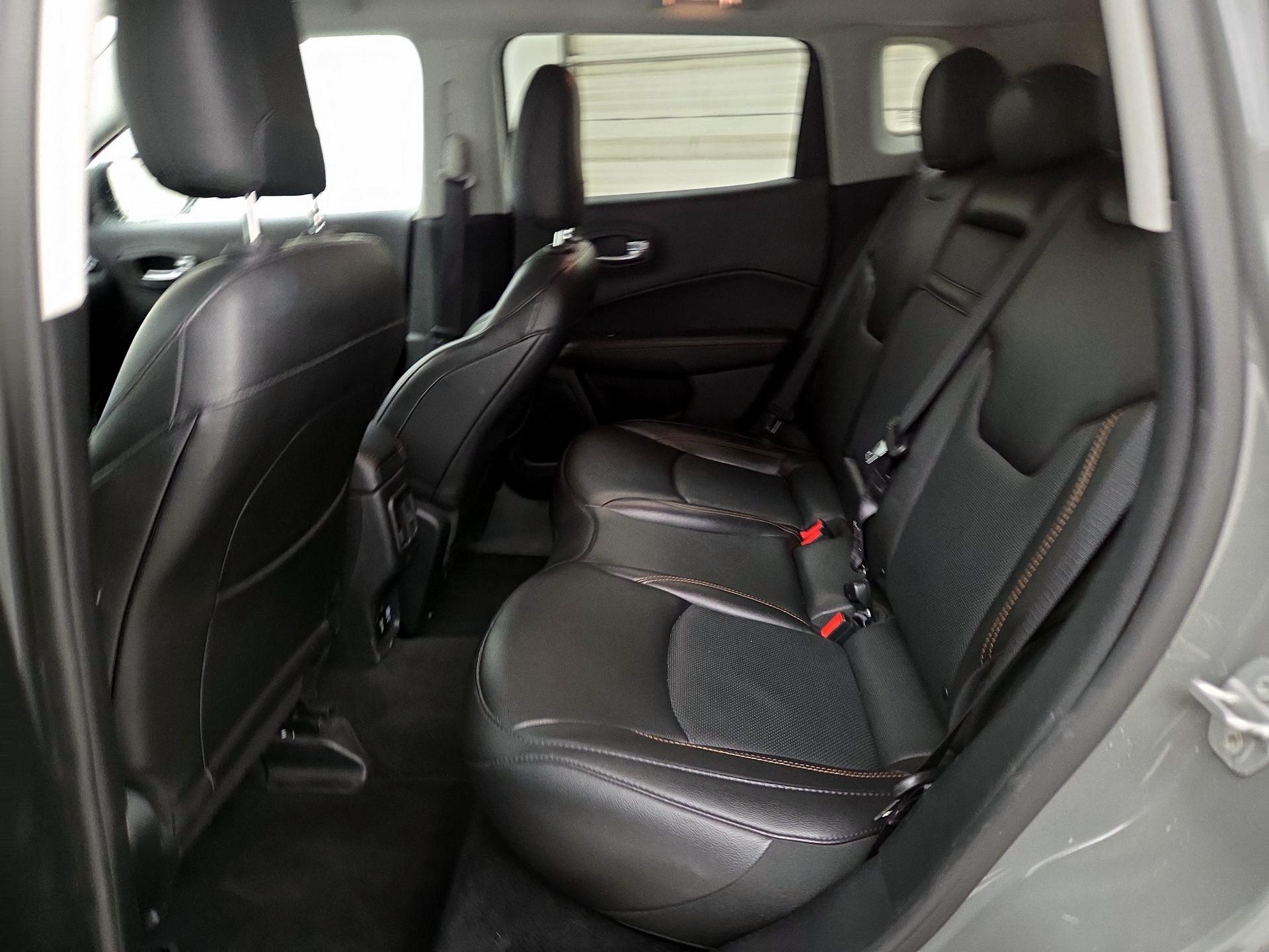 Thumbnail: 2019 Jeep Compass - 19