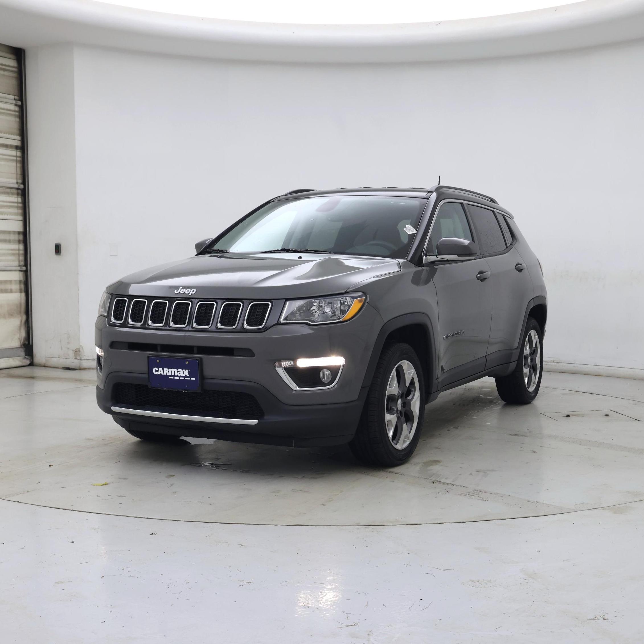 Thumbnail: 2019 Jeep Compass - 4
