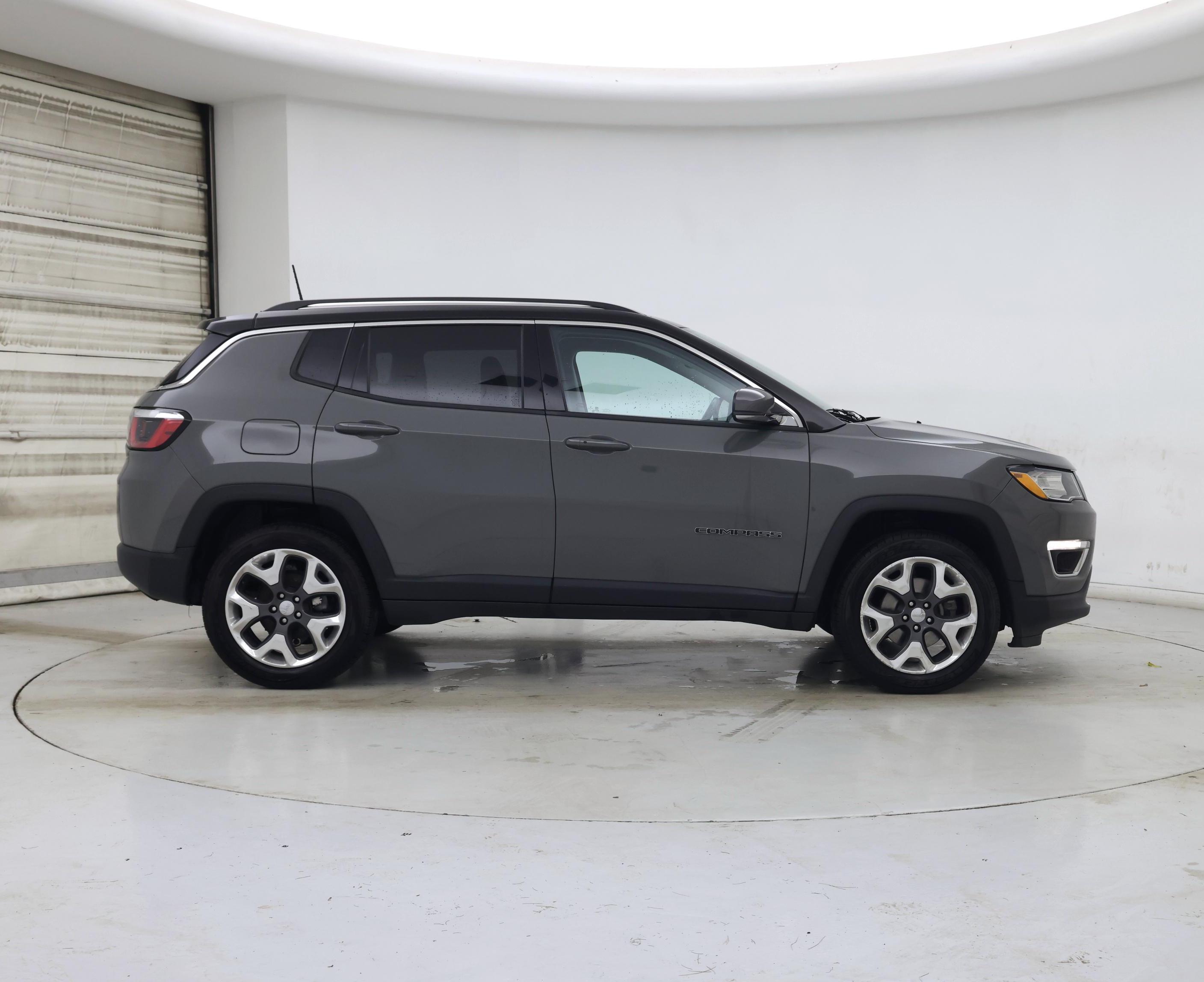Thumbnail: 2019 Jeep Compass - 7