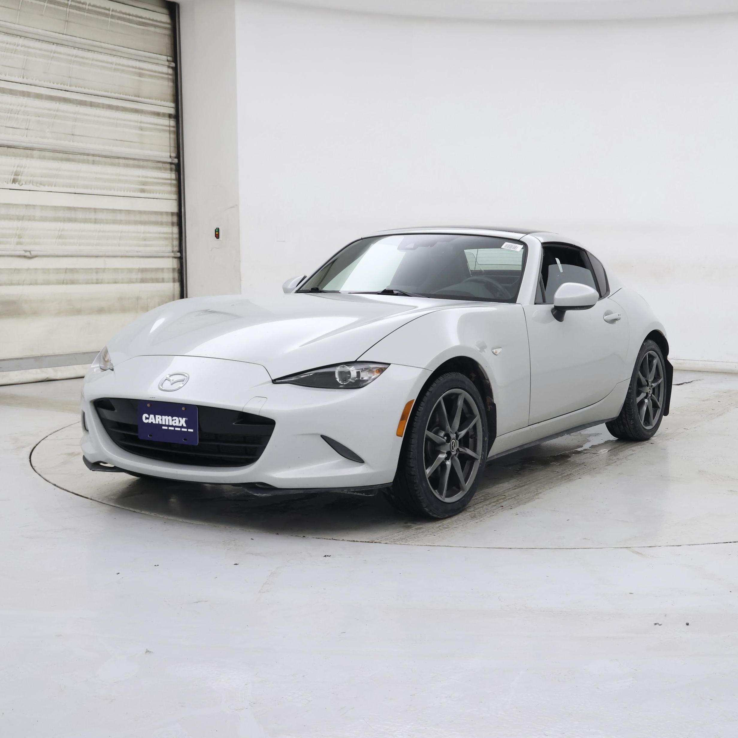 Thumbnail: 2019 Mazda MX-5 Miata - 4