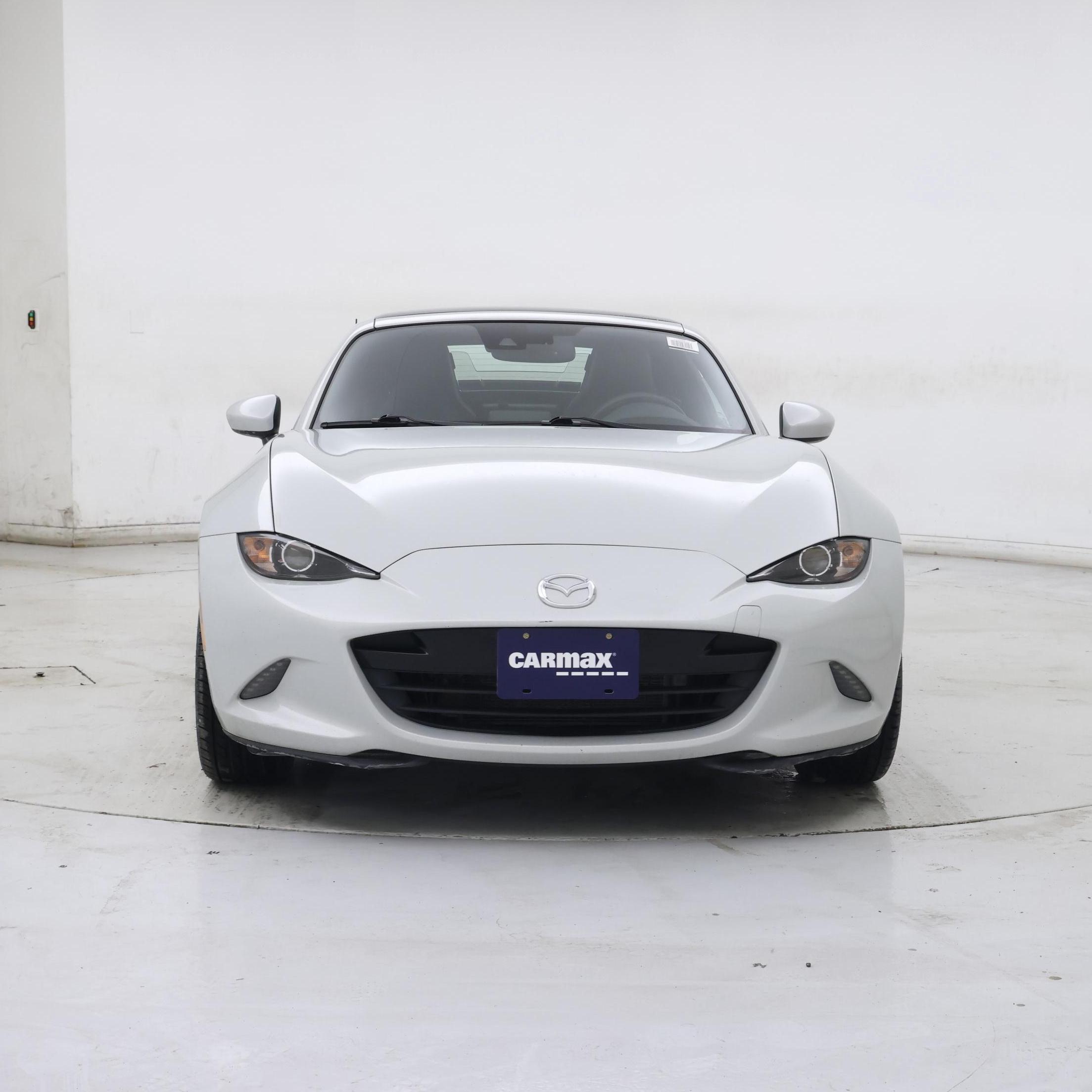 Thumbnail: 2019 Mazda MX-5 Miata - 5