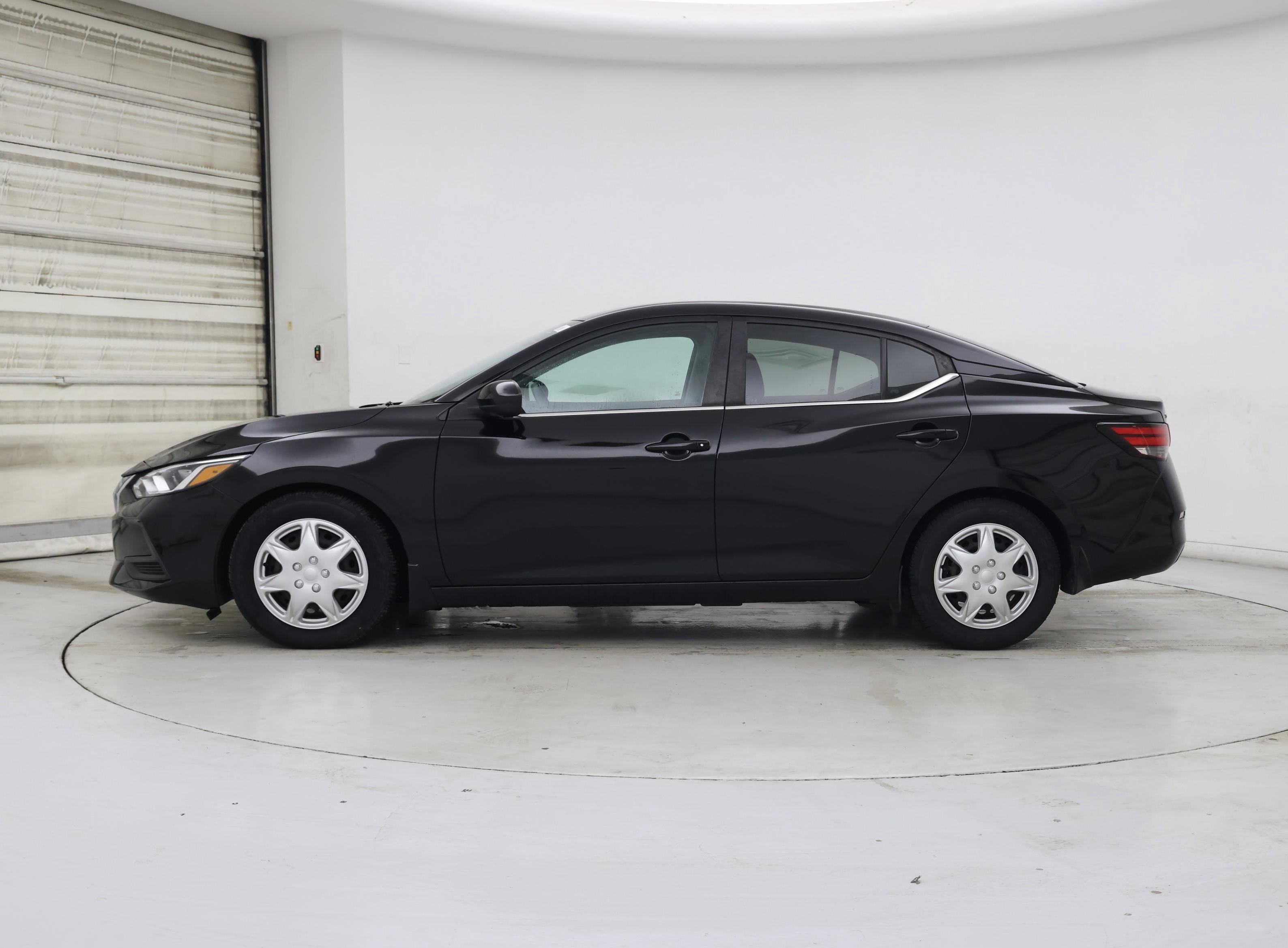 Thumbnail: 2021 Nissan Sentra - 3