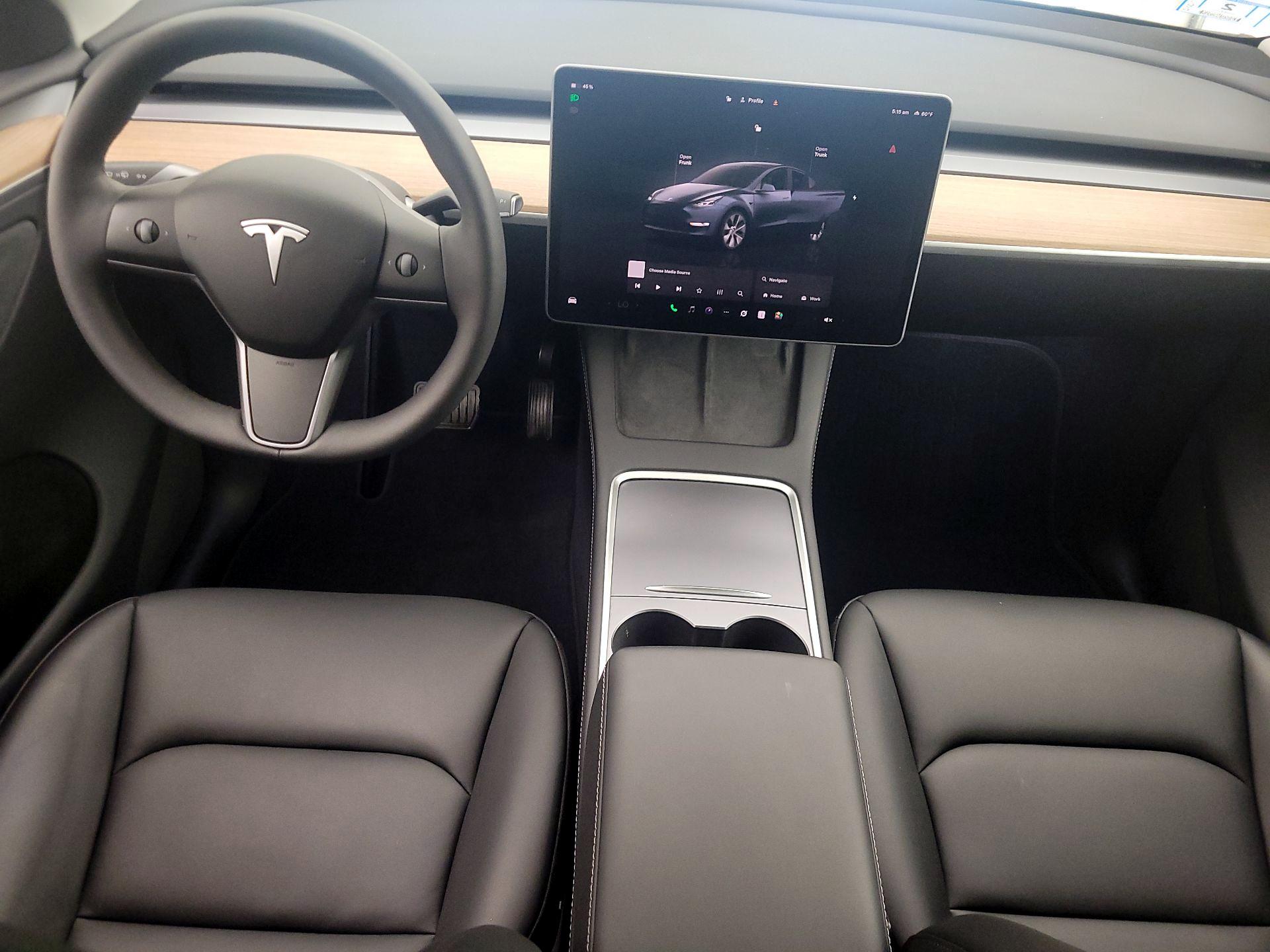 Thumbnail: 2024 Tesla Model Y - 9