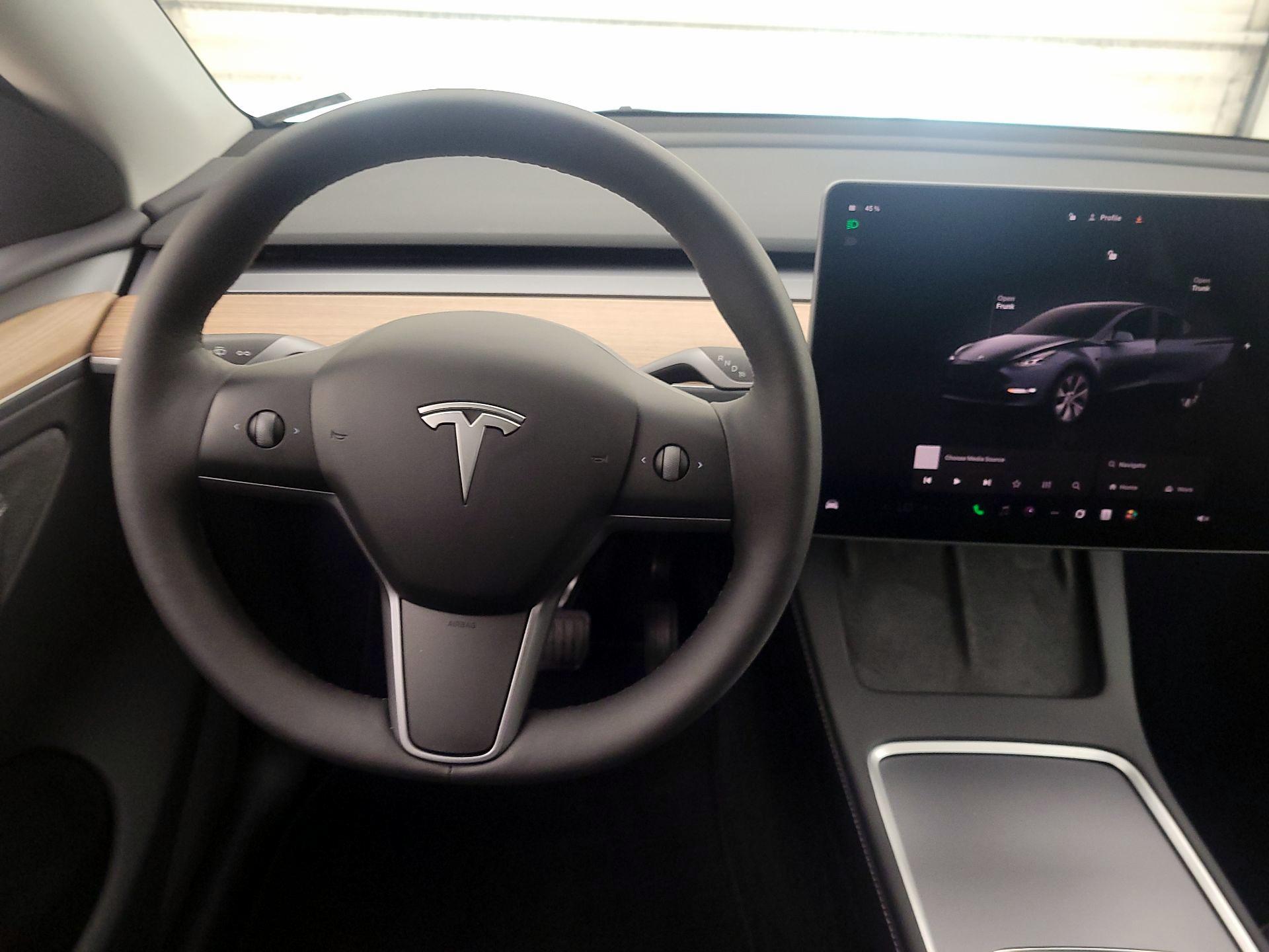 Thumbnail: 2024 Tesla Model Y - 10