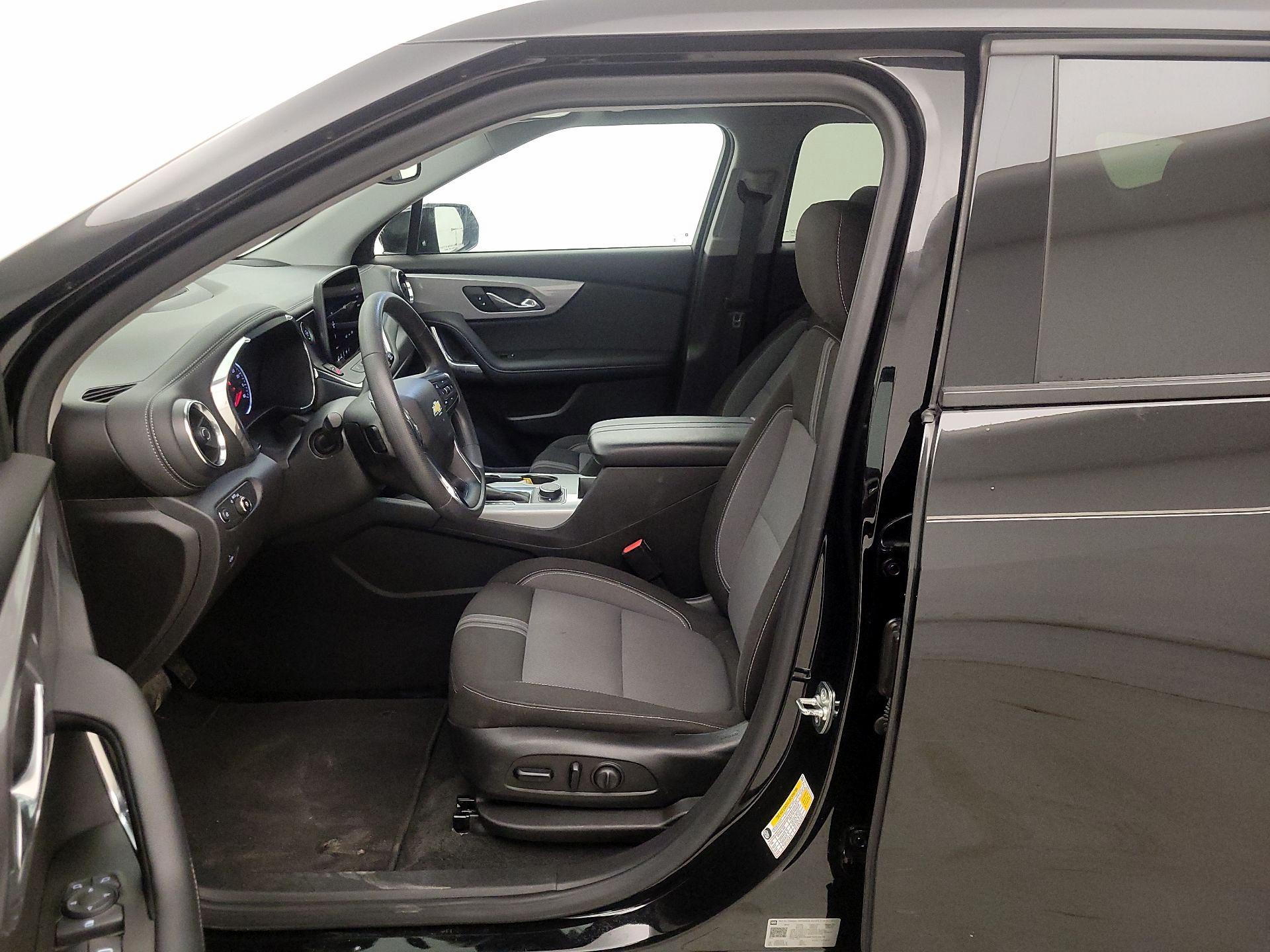 Thumbnail: 2023 Chevrolet Blazer - 11