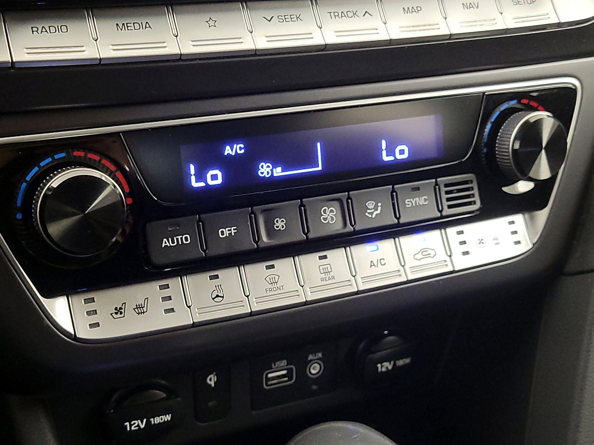 Thumbnail: 2018 Hyundai Sonata - 17