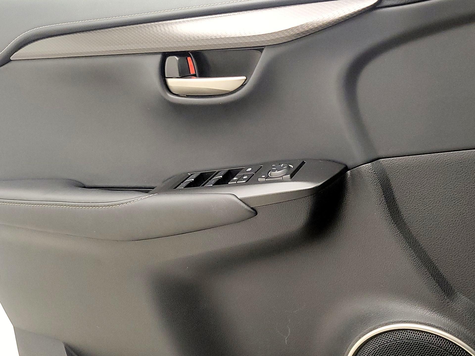 Thumbnail: 2017 Lexus NX - 12