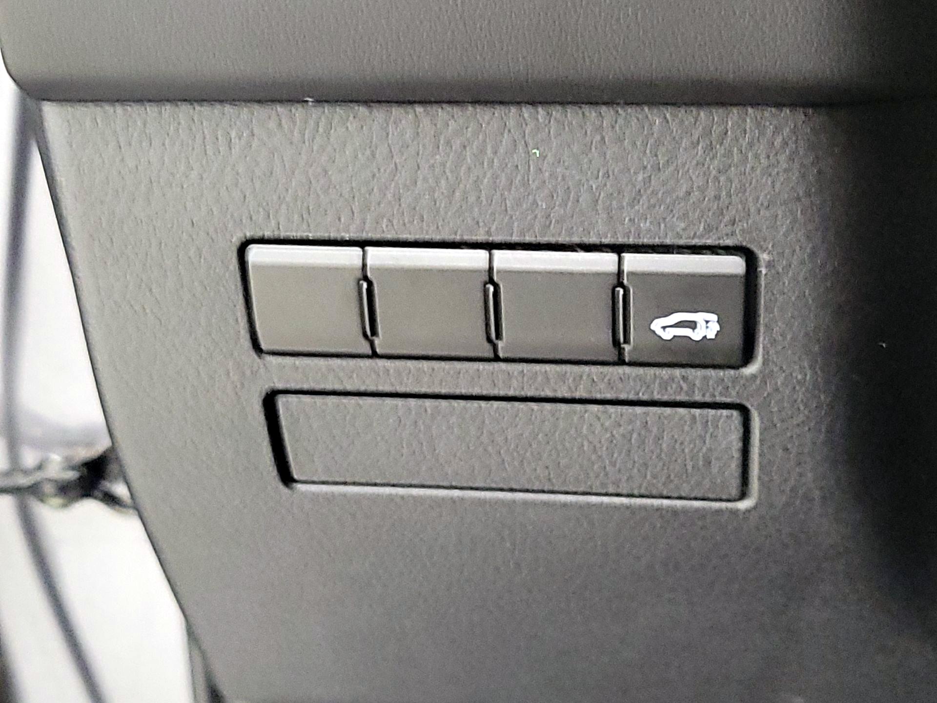 Thumbnail: 2017 Lexus NX - 13